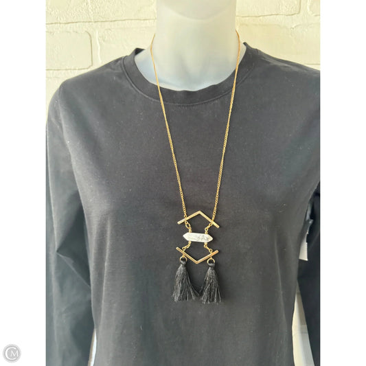 Necklace Pendant By Clothes Mentor