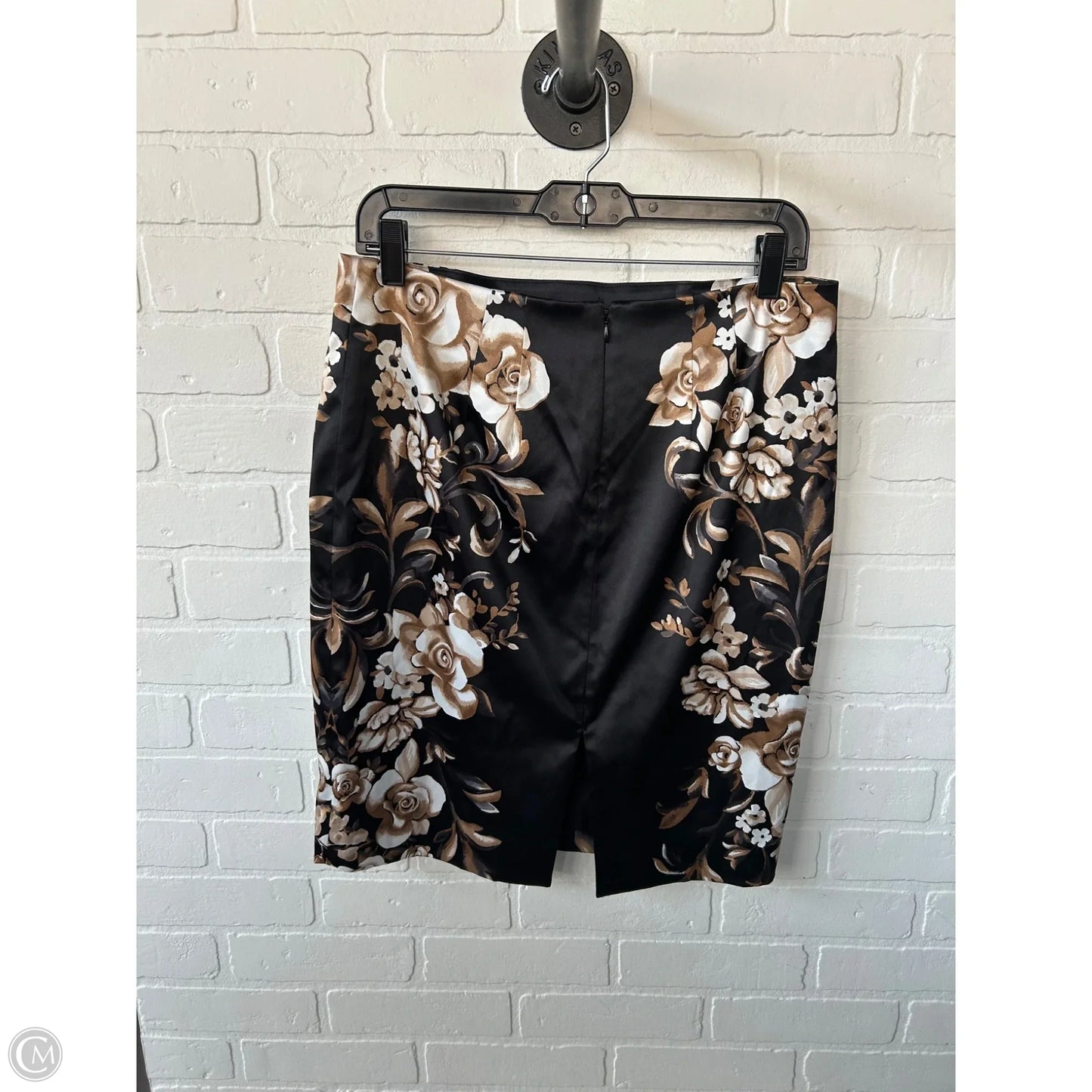 Skirt Mini & Short By White House Black Market In Black & Tan, Size: 6