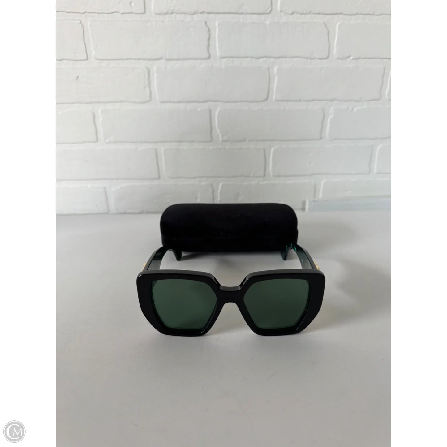 Sunglasses Luxury Designer By Gucci