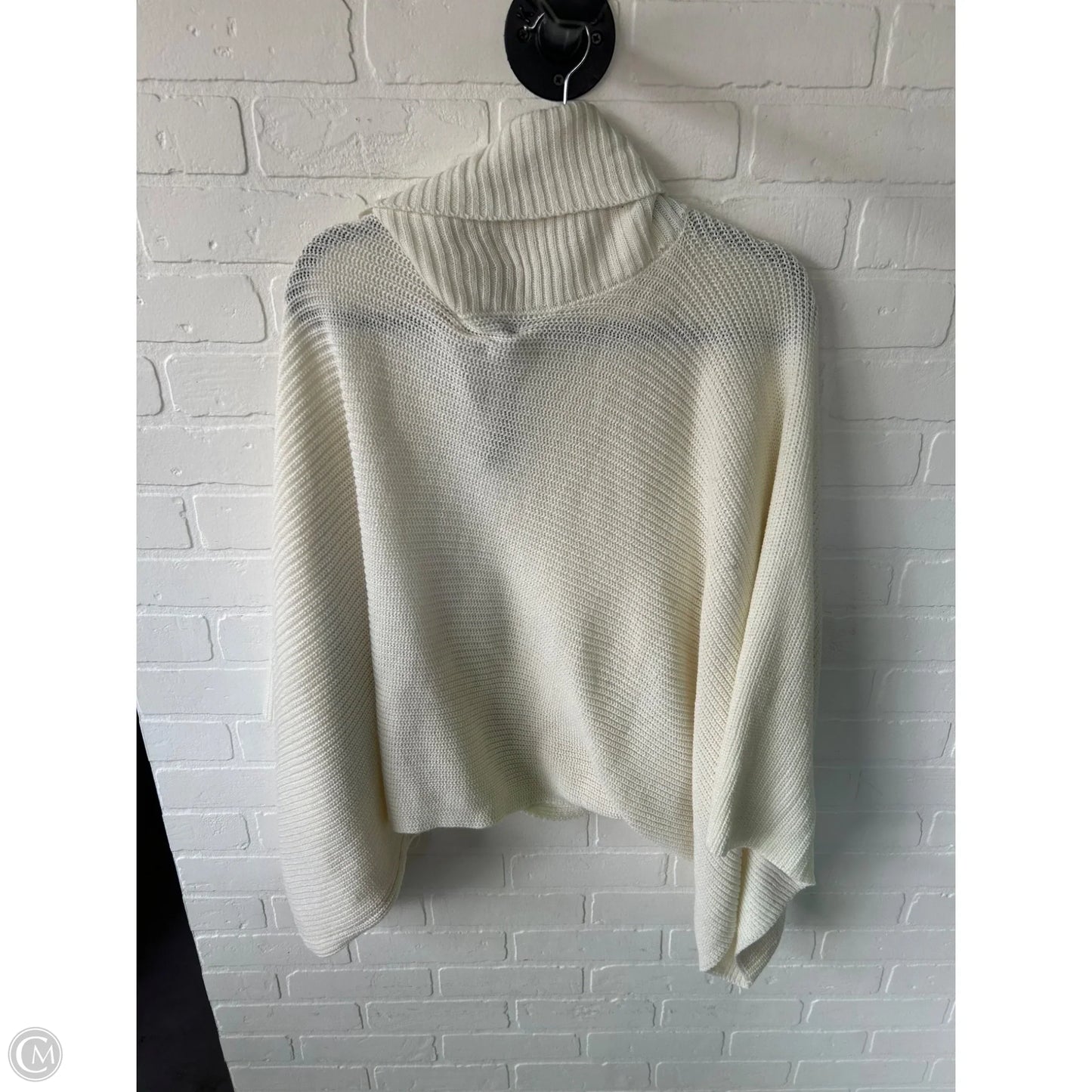 Poncho By Cmc In Ivory, Size: Osfm