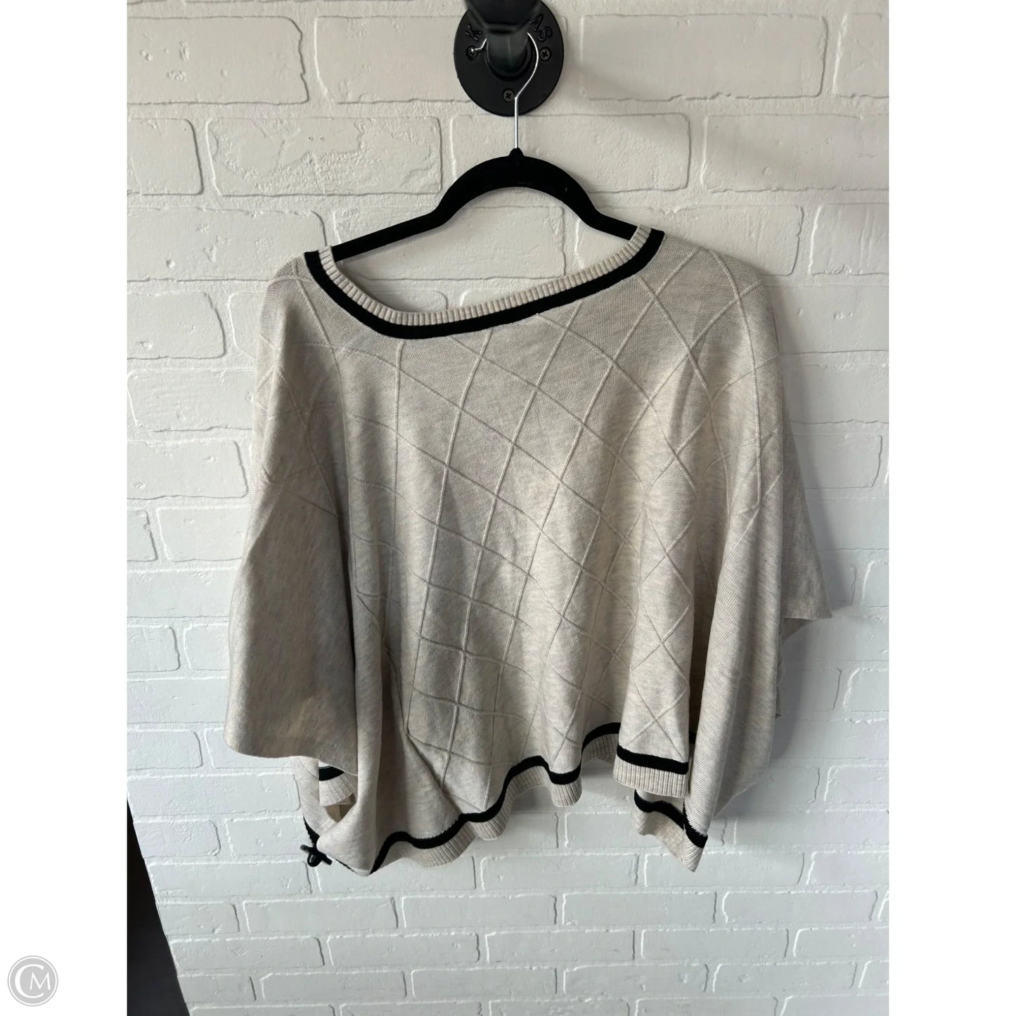 Poncho By Cmc In Black & Cream, Size: Osfm