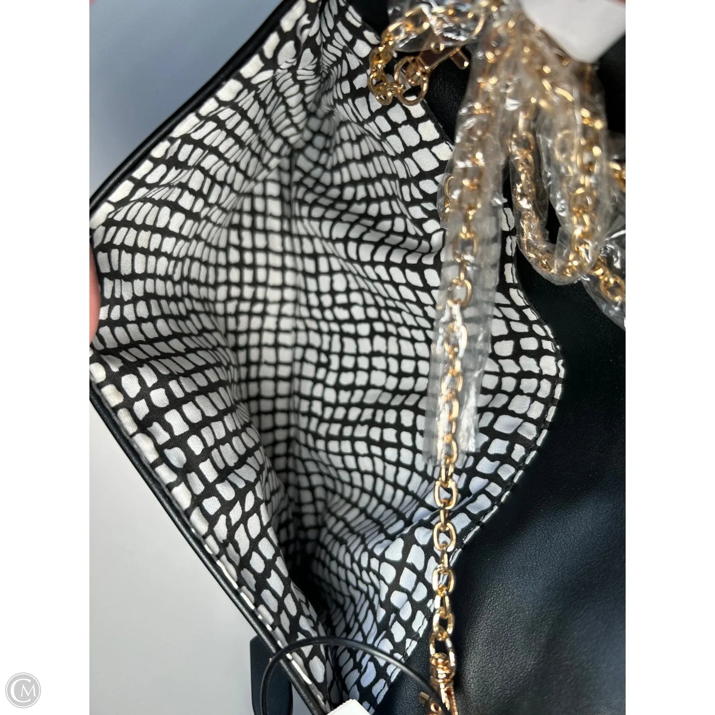 Crossbody By Urban Expressions, Size: Large