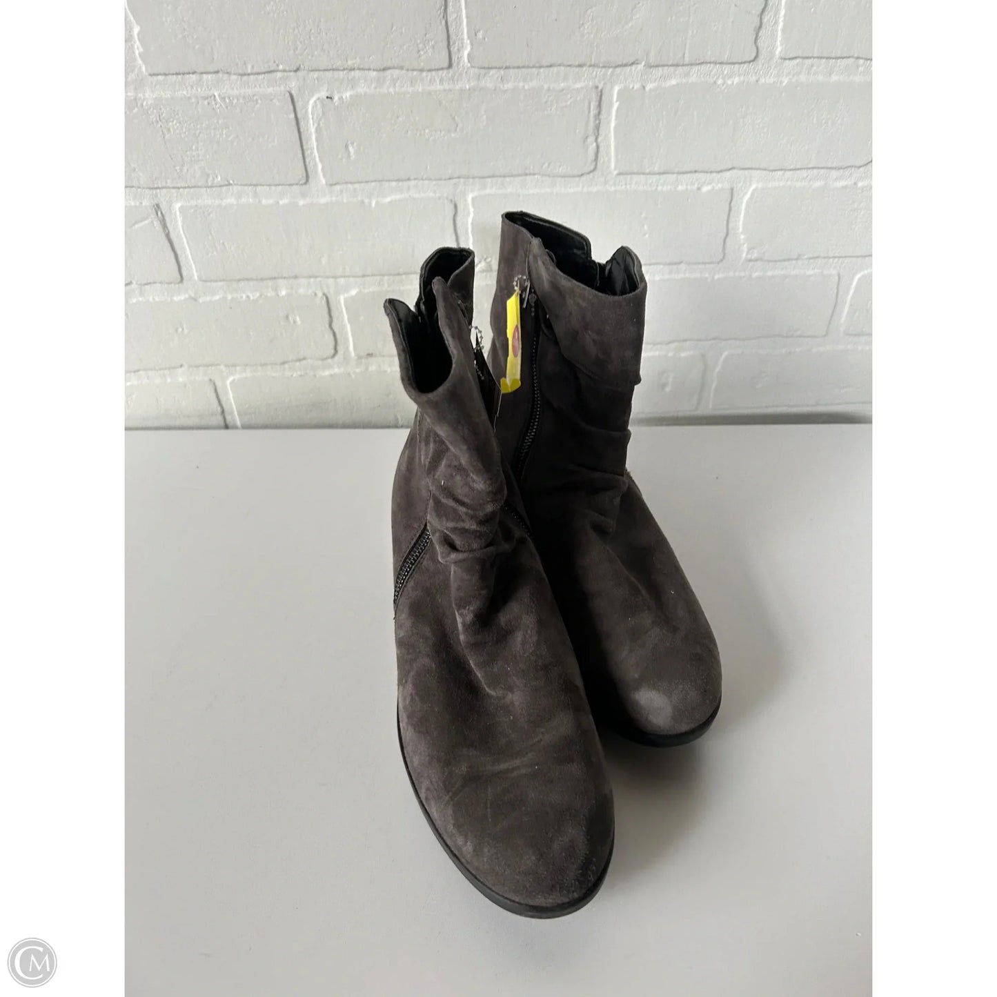 Boots Ankle Flats By Mephisto In Grey, Size: 9.5