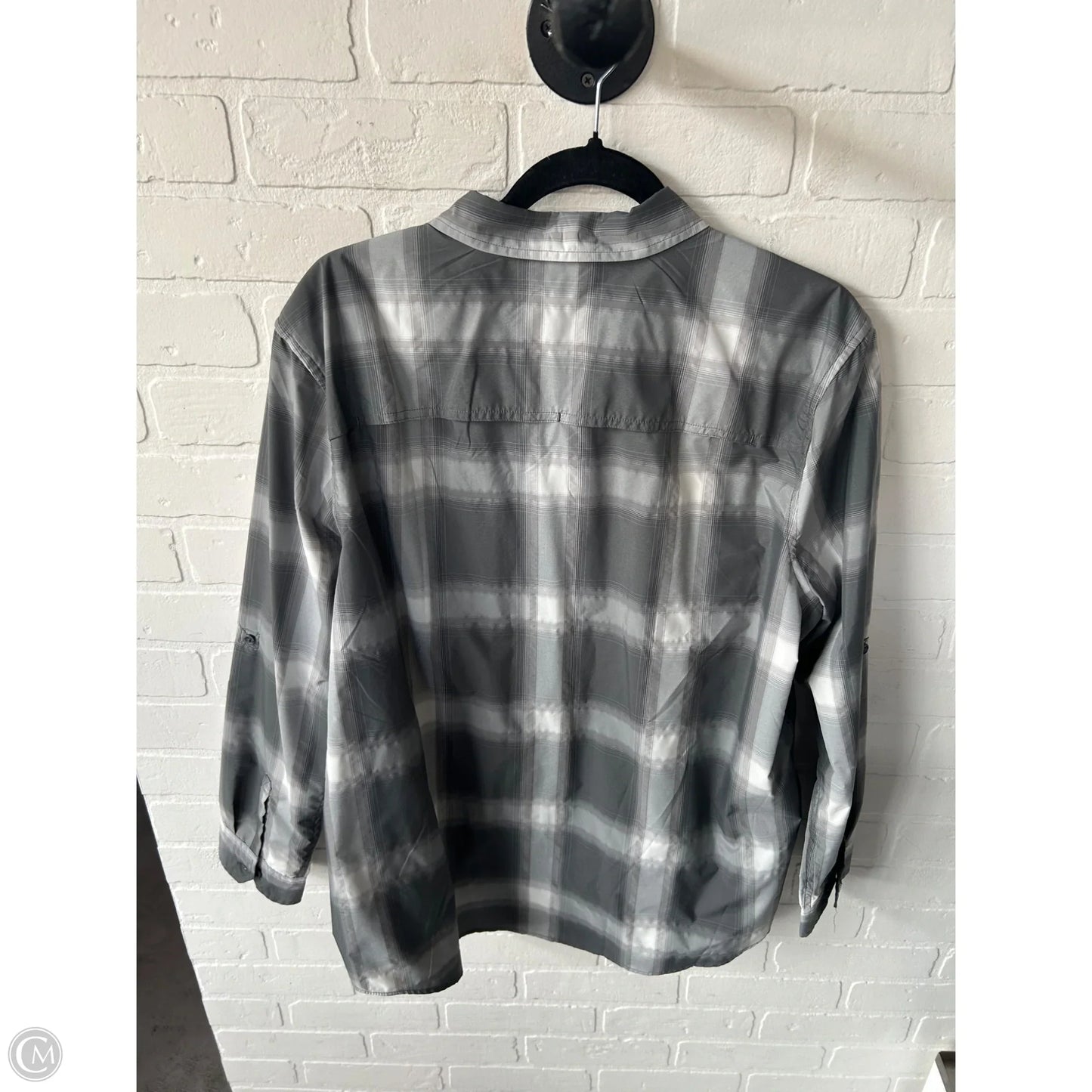 Top Long Sleeve By Eddie Bauer In Grey & White, Size: Xl