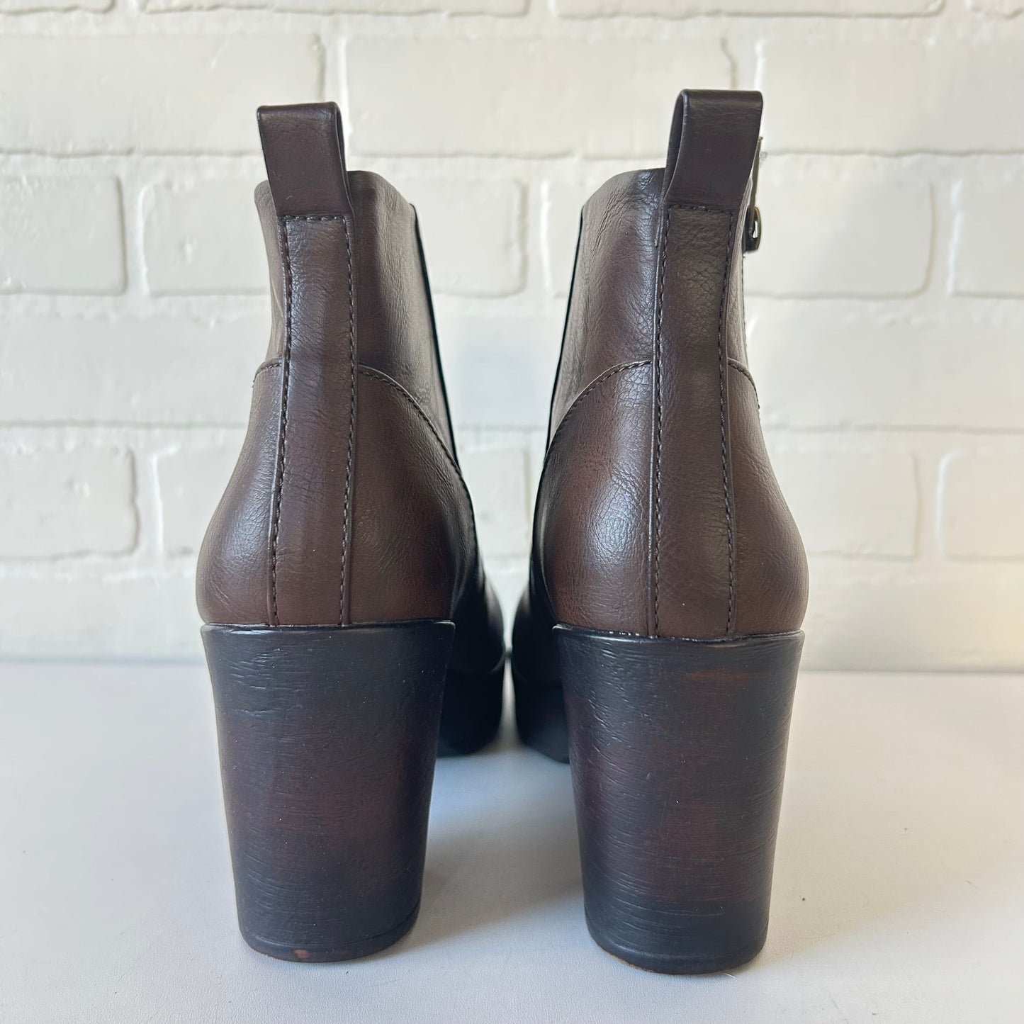 Boots Ankle Heels By Boc In Brown, Size: 9.5
