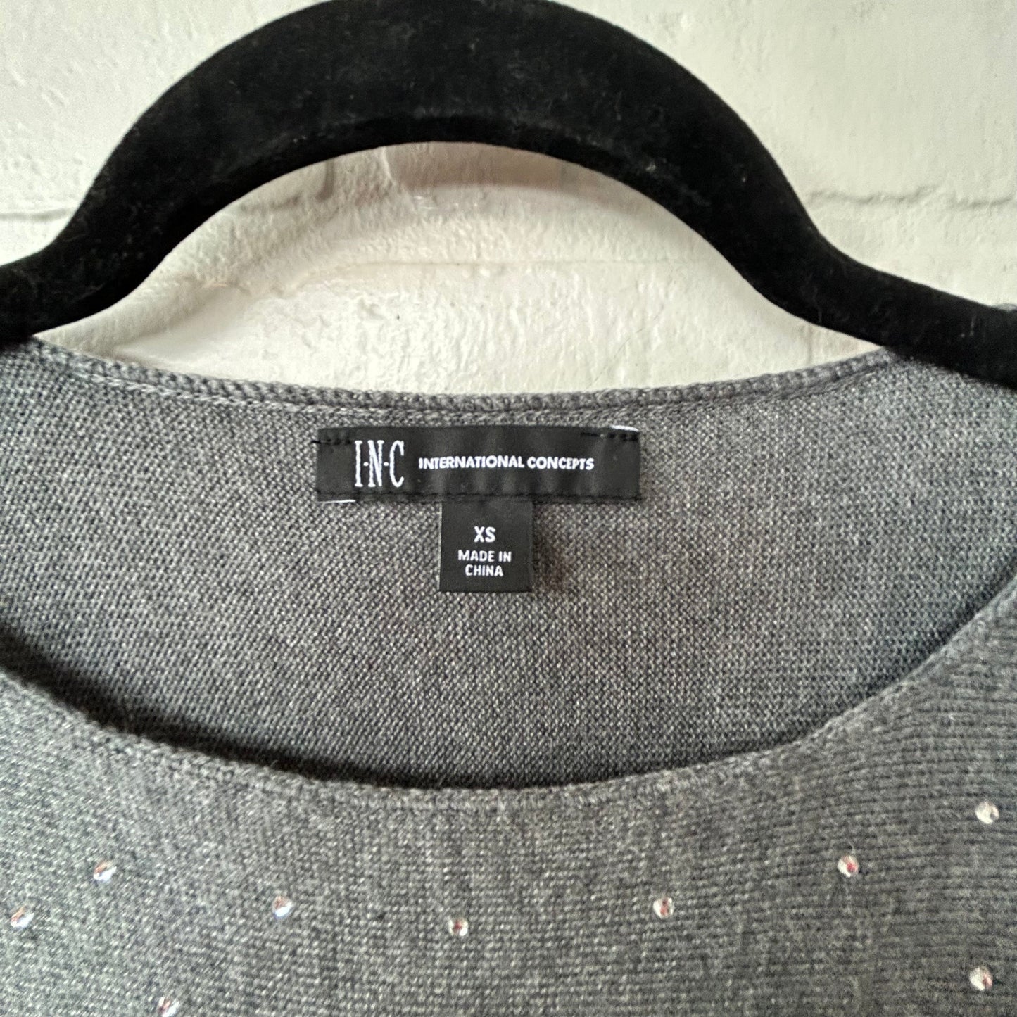 Sweater By Inc In Grey, Size: Xs