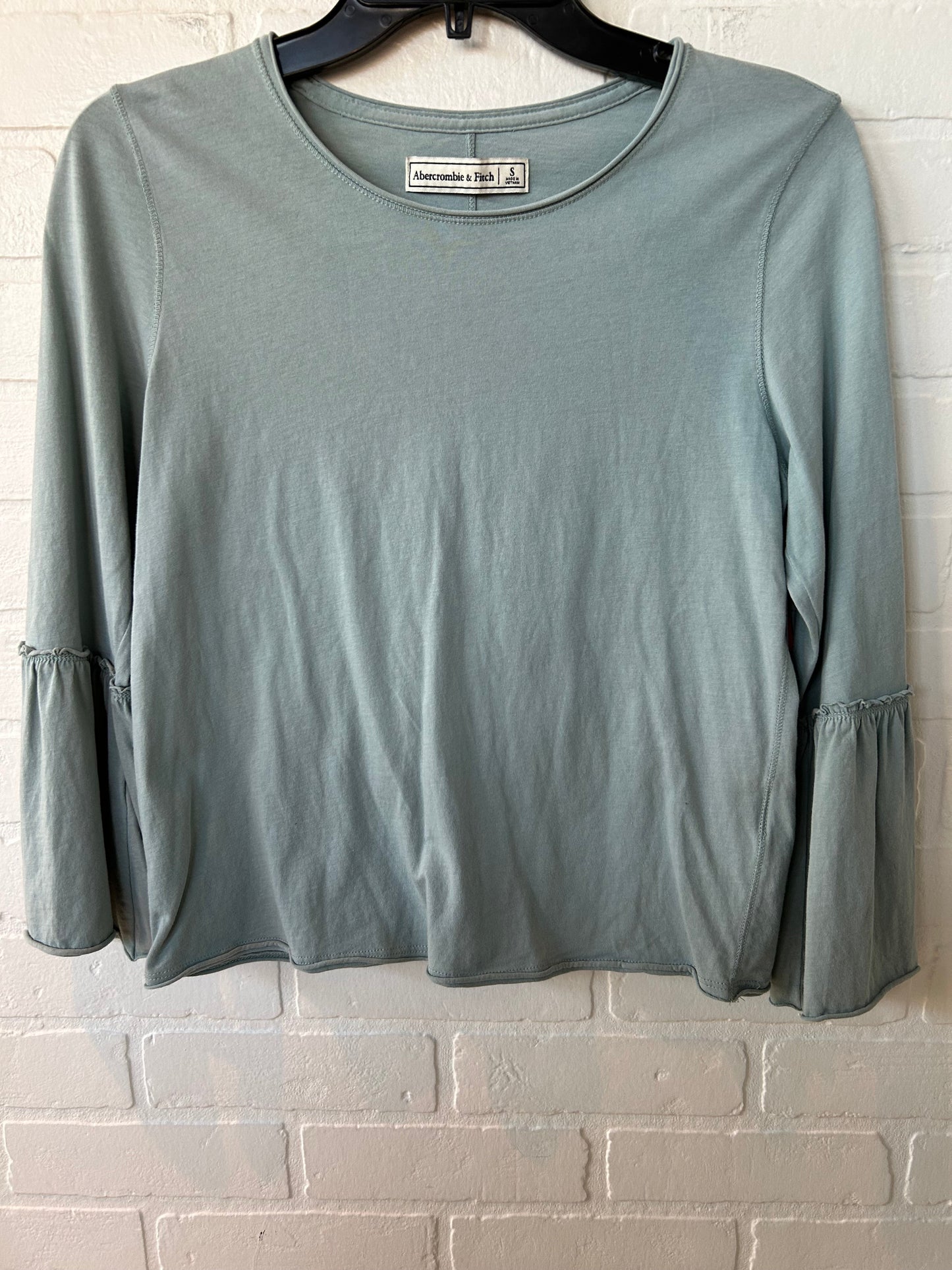 Top Long Sleeve By Abercrombie And Fitch In Blue, Size: S