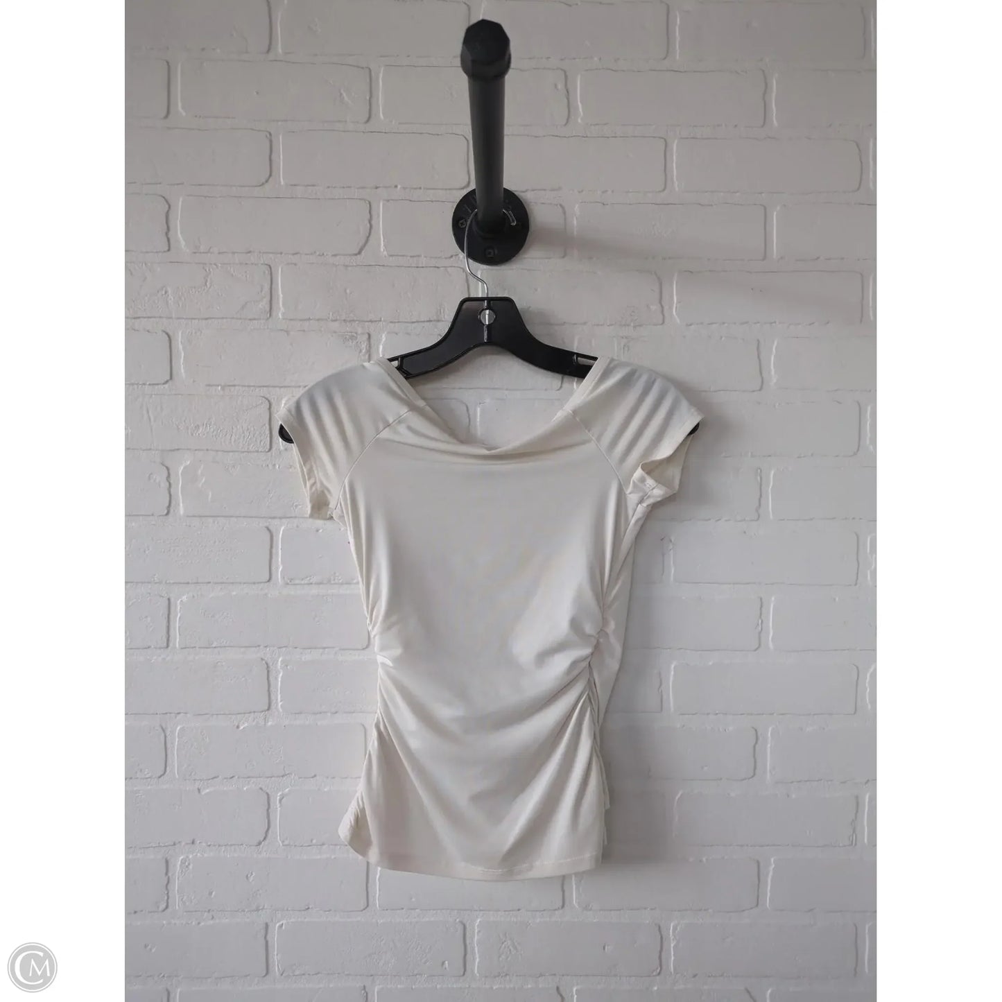 Top Short Sleeve By Express In Cream, Size: Xs