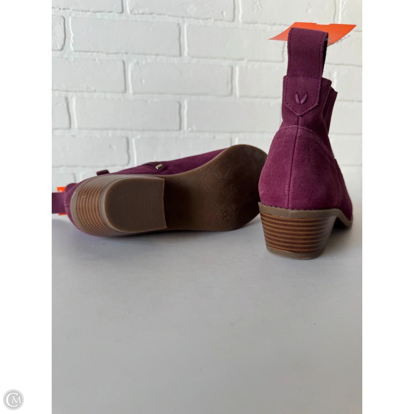 Boots Ankle Flats By Vionic In Purple, Size: 7