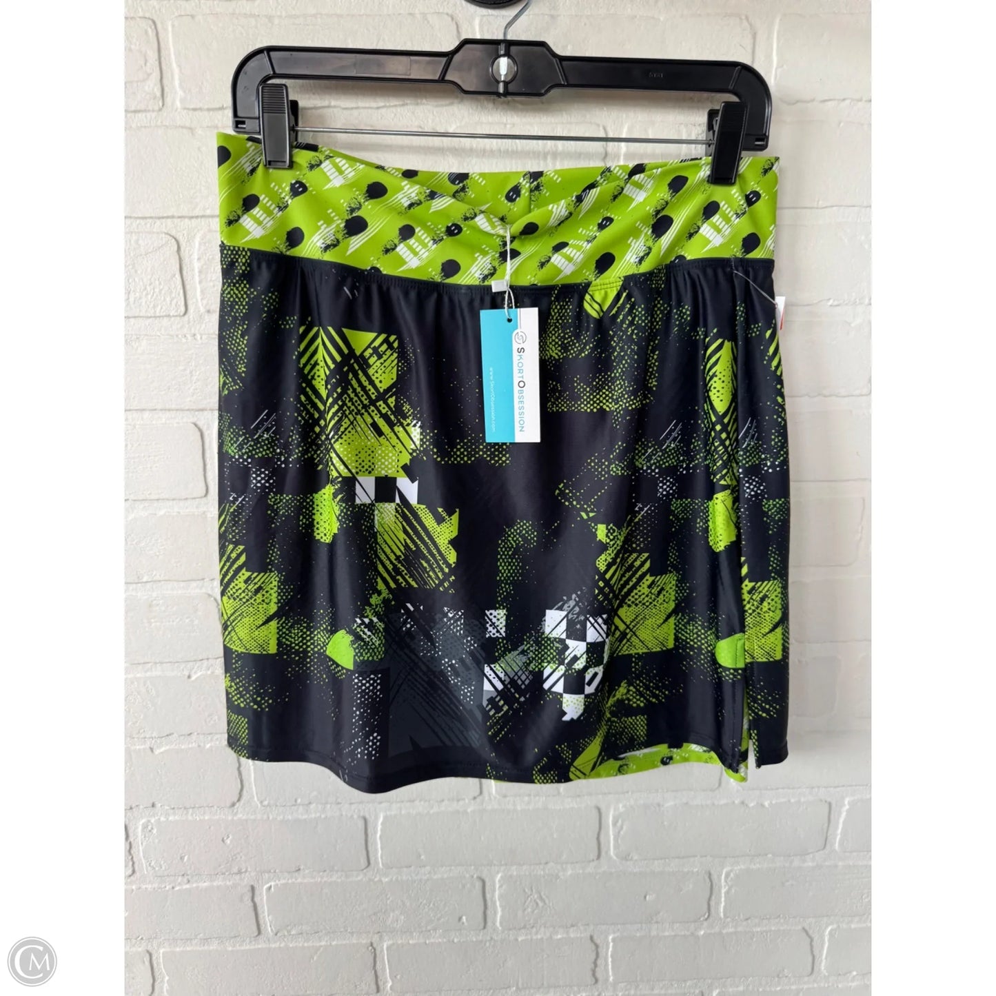 Athletic Skort By Clothes Mentor In Black & Green, Size: 16