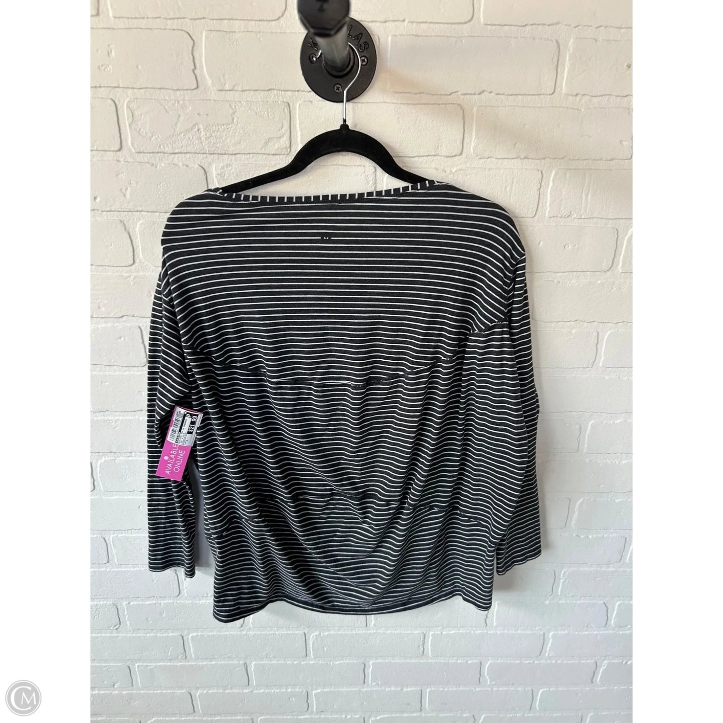 Athletic Top Long Sleeve Crewneck By Lululemon In Grey & White, Size: S