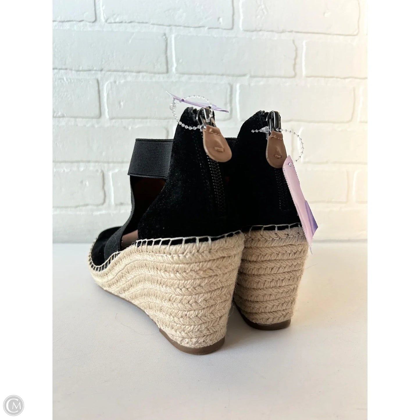 Sandals Heels Wedge By Gentle Souls In Black & Tan, Size: 7.5