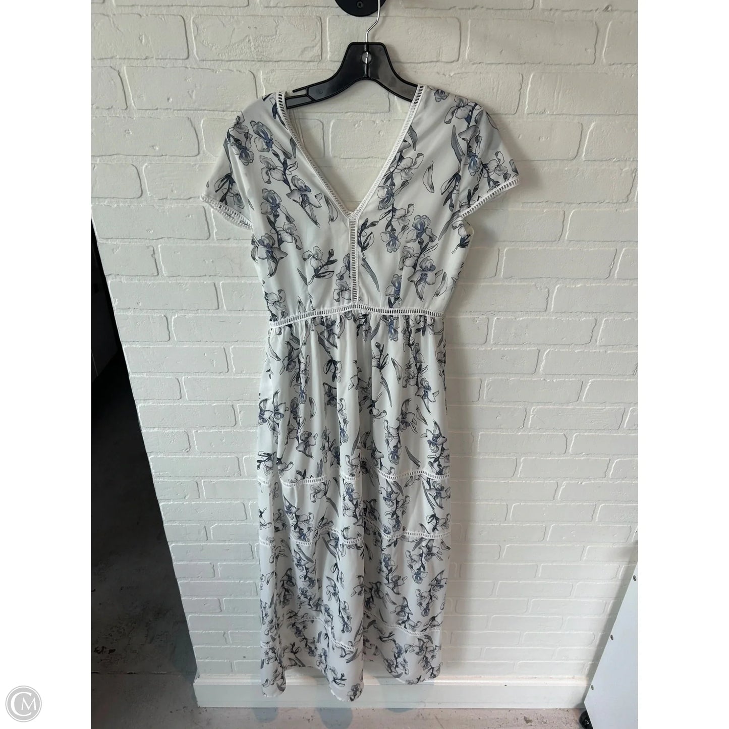 Dress Casual Maxi By Clothes Mentor In Blue & White, Size: S