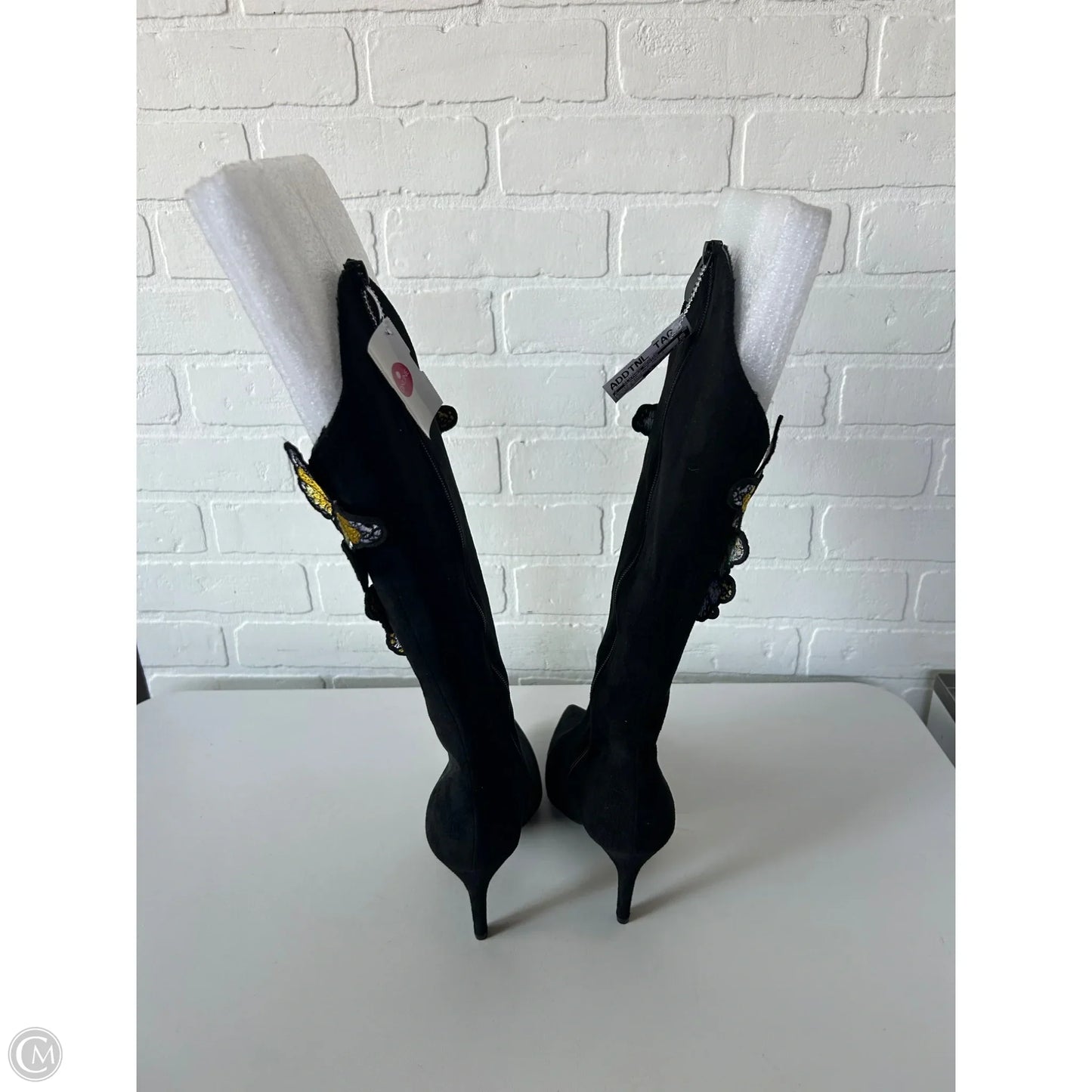 Boots Mid-calf Heels By Clothes Mentor In Black & Blue, Size: 5.5