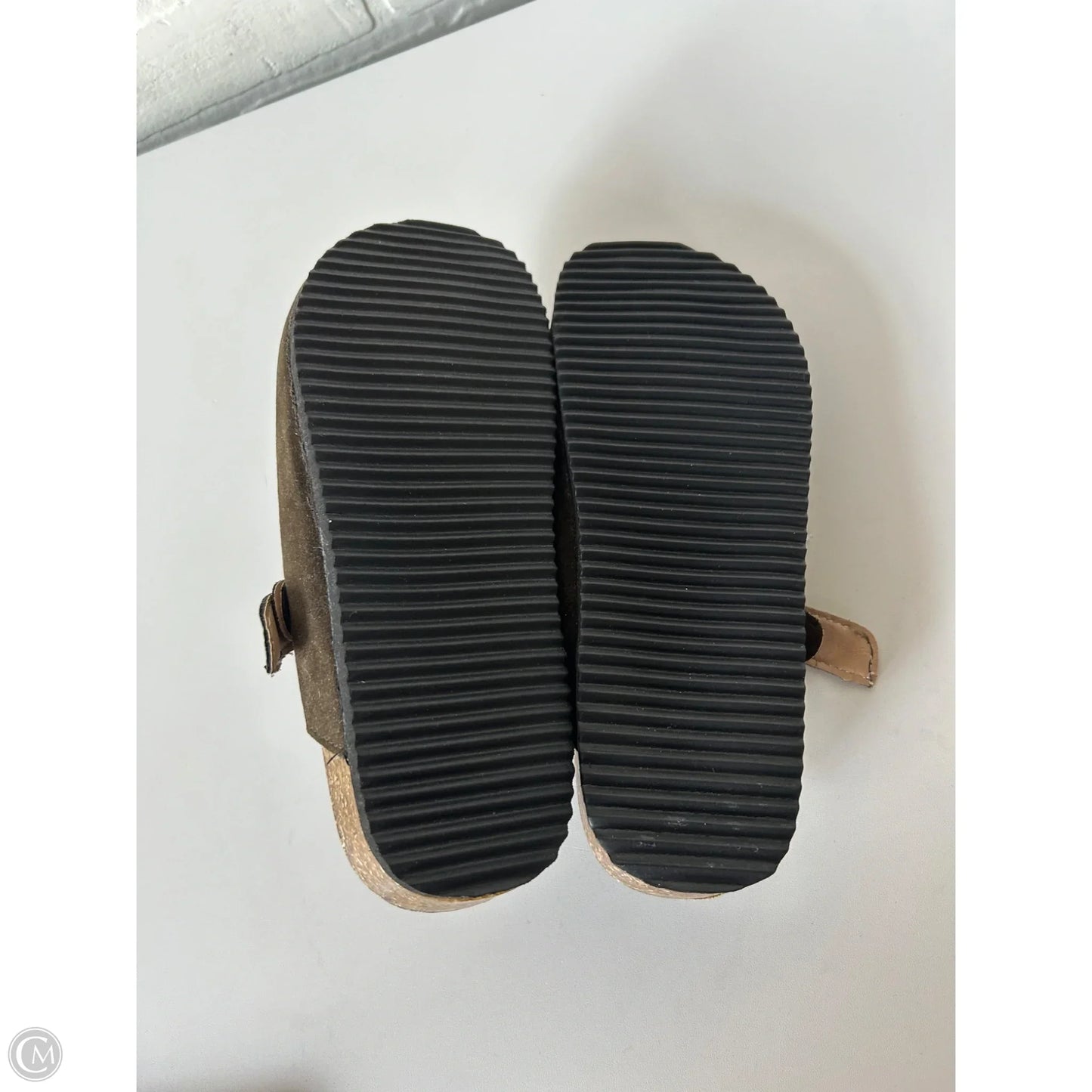 Shoes Flats By Clothes Mentor In Green, Size: 5.5