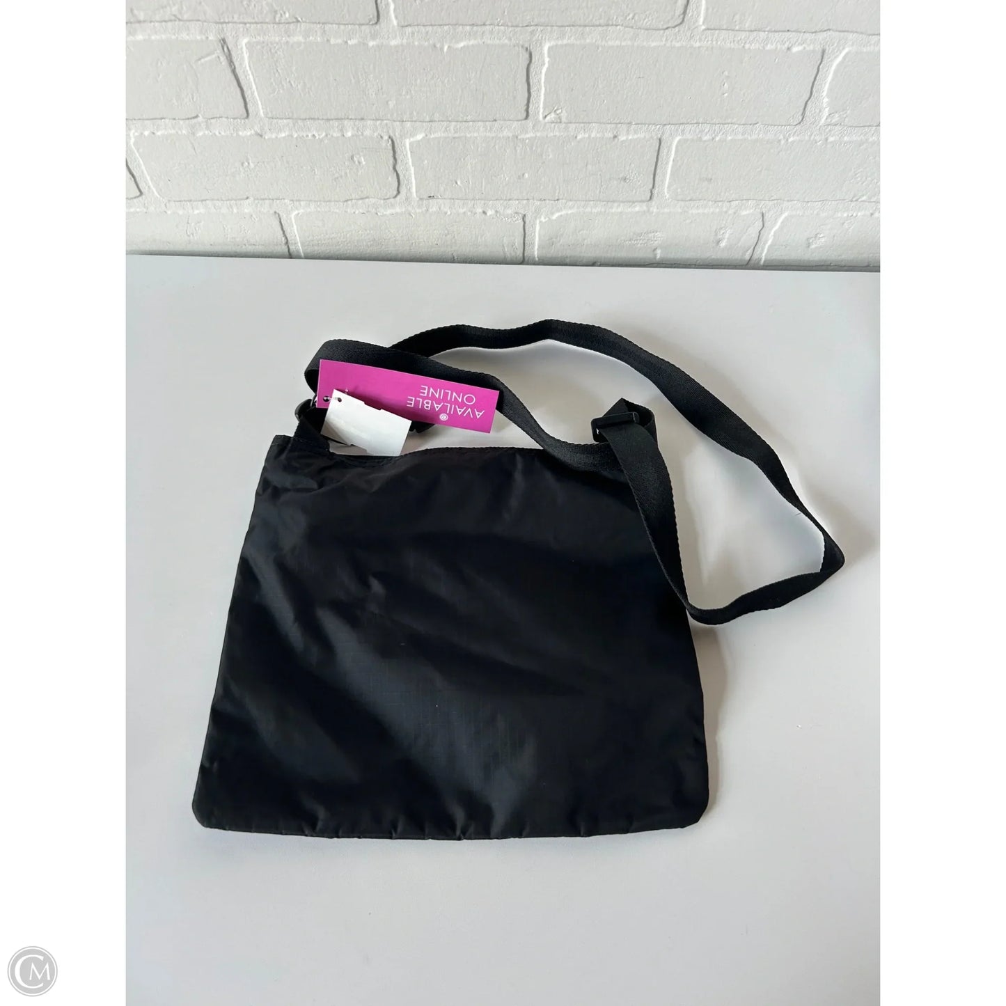 Crossbody By Clothes Mentor, Size: Medium