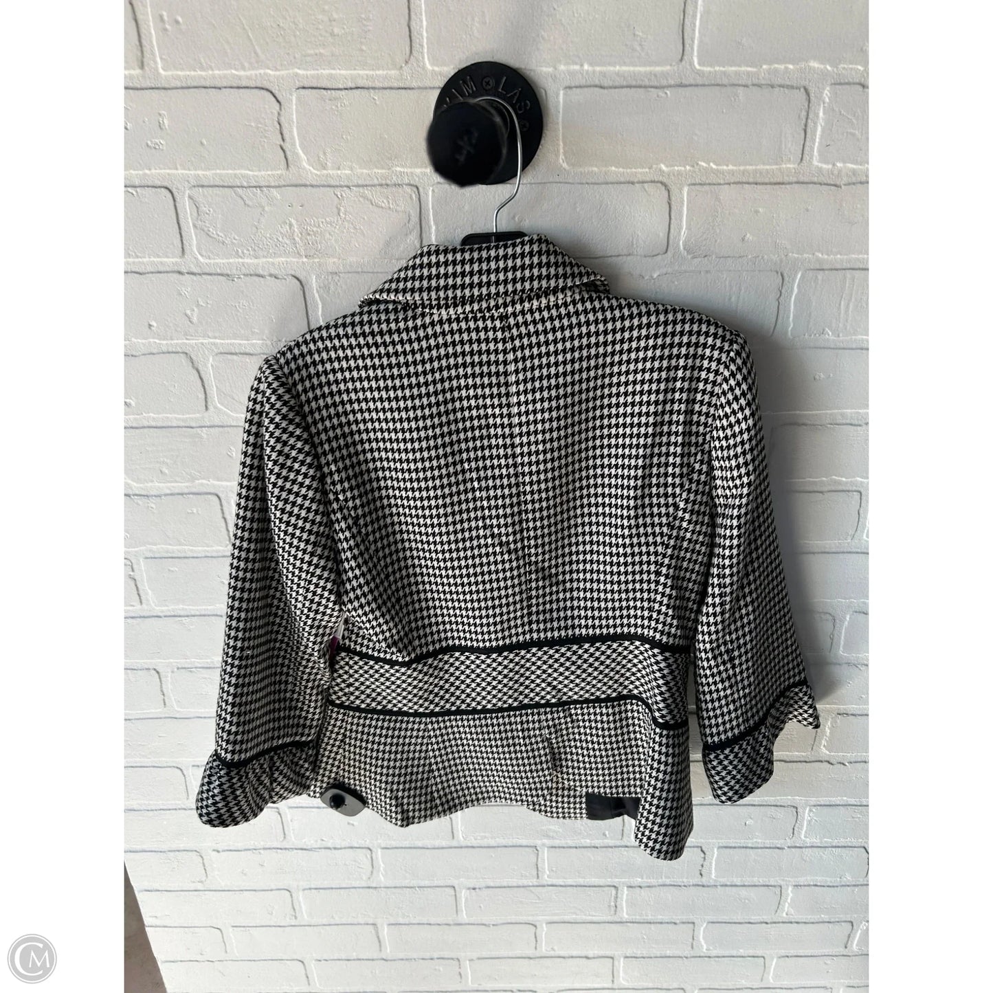Blazer By White House Black Market In Black & Cream, Size: S