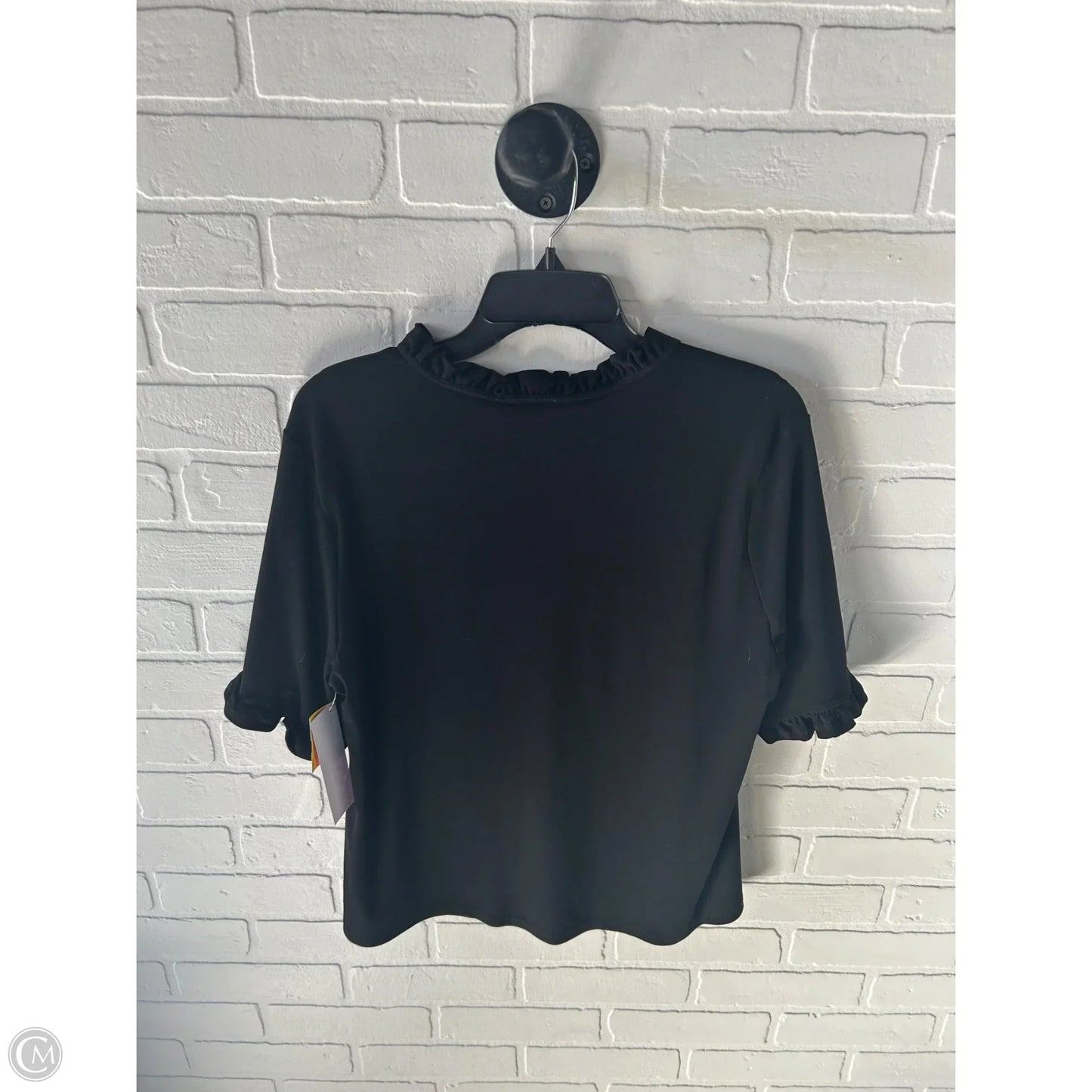 Top Short Sleeve By Cece In Black, Size: L