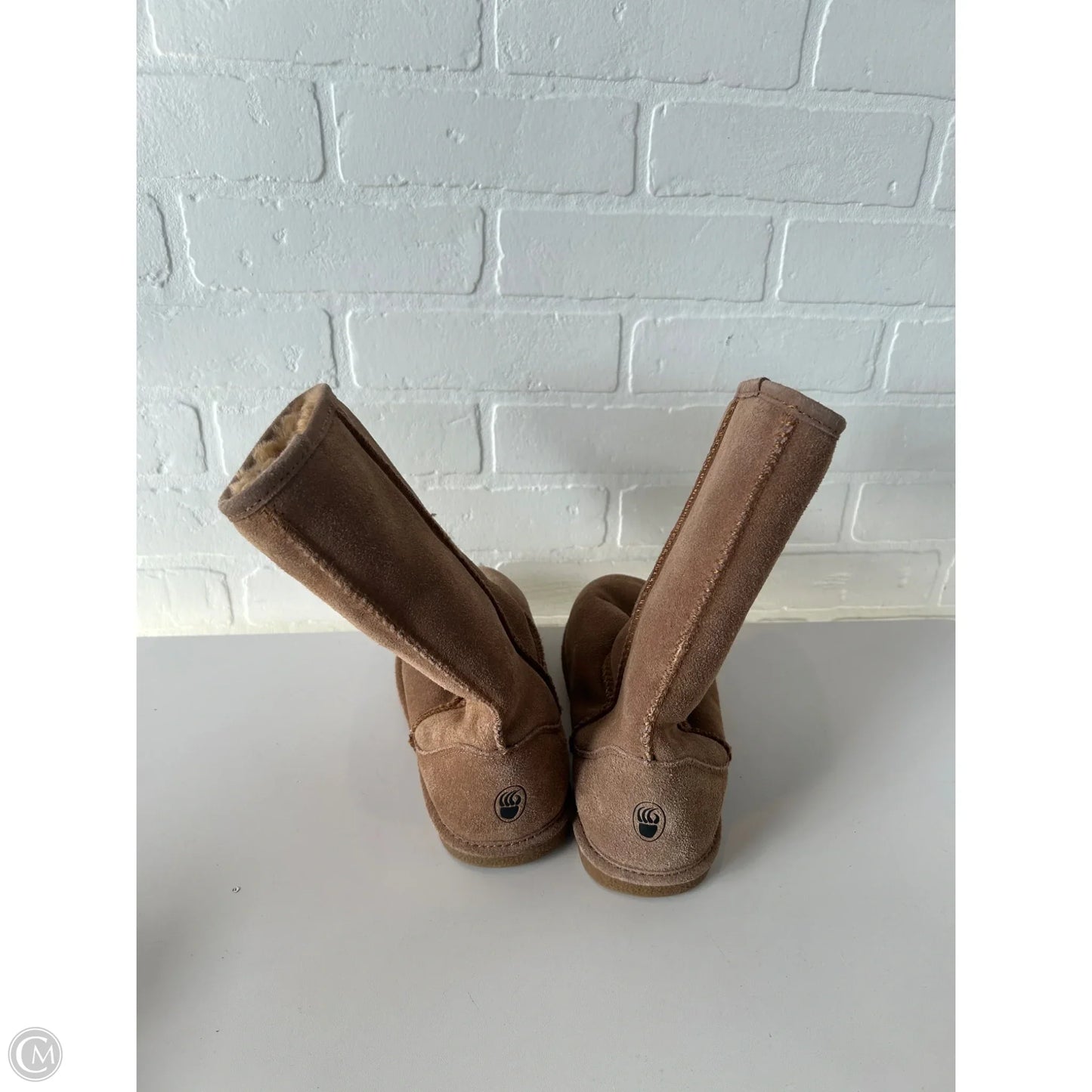 Boots Mid-calf Flats By Bearpaw In Tan, Size: 8