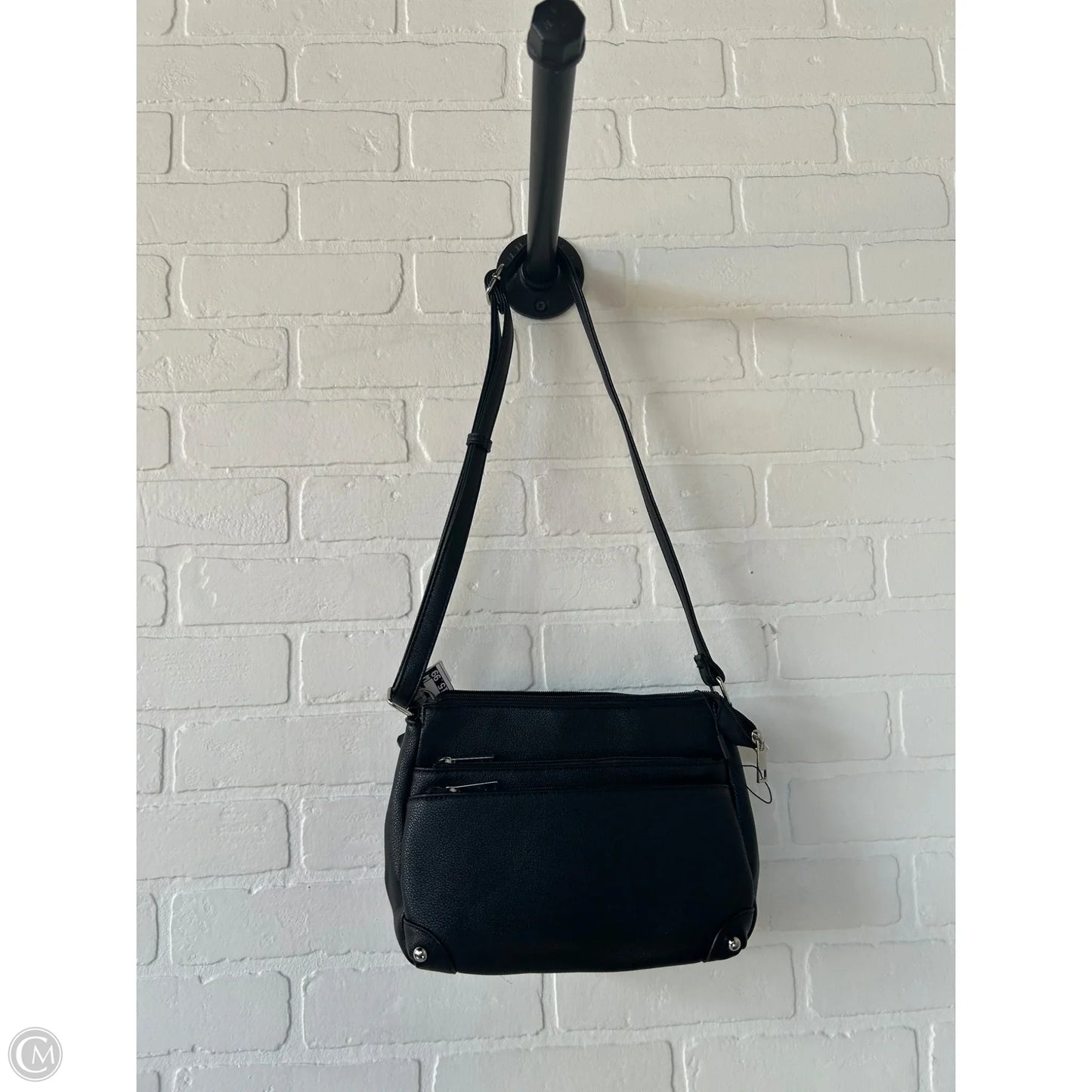 Crossbody By Clothes Mentor, Size: Medium