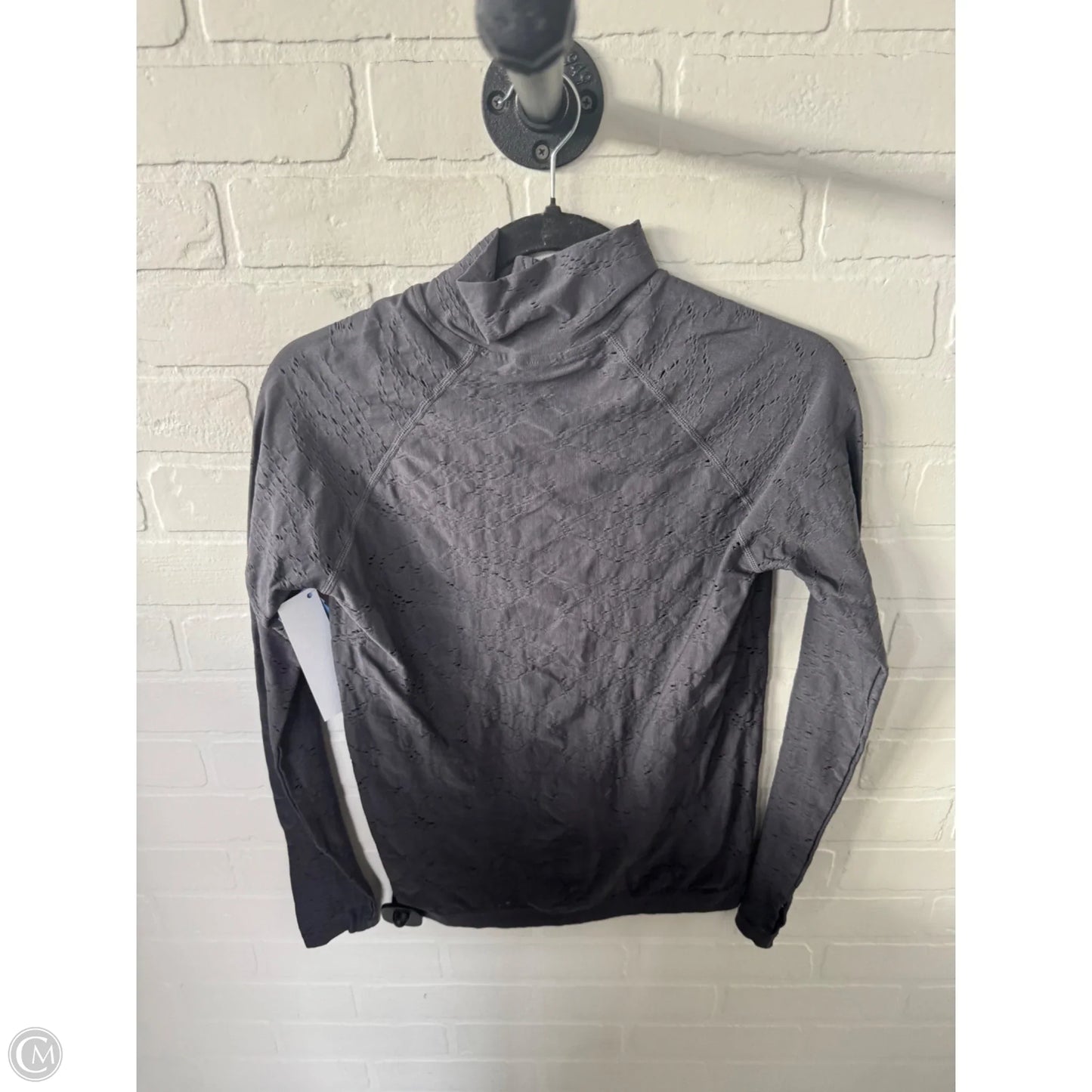 Athletic Top Long Sleeve Collar By Fabletics In Grey, Size: M