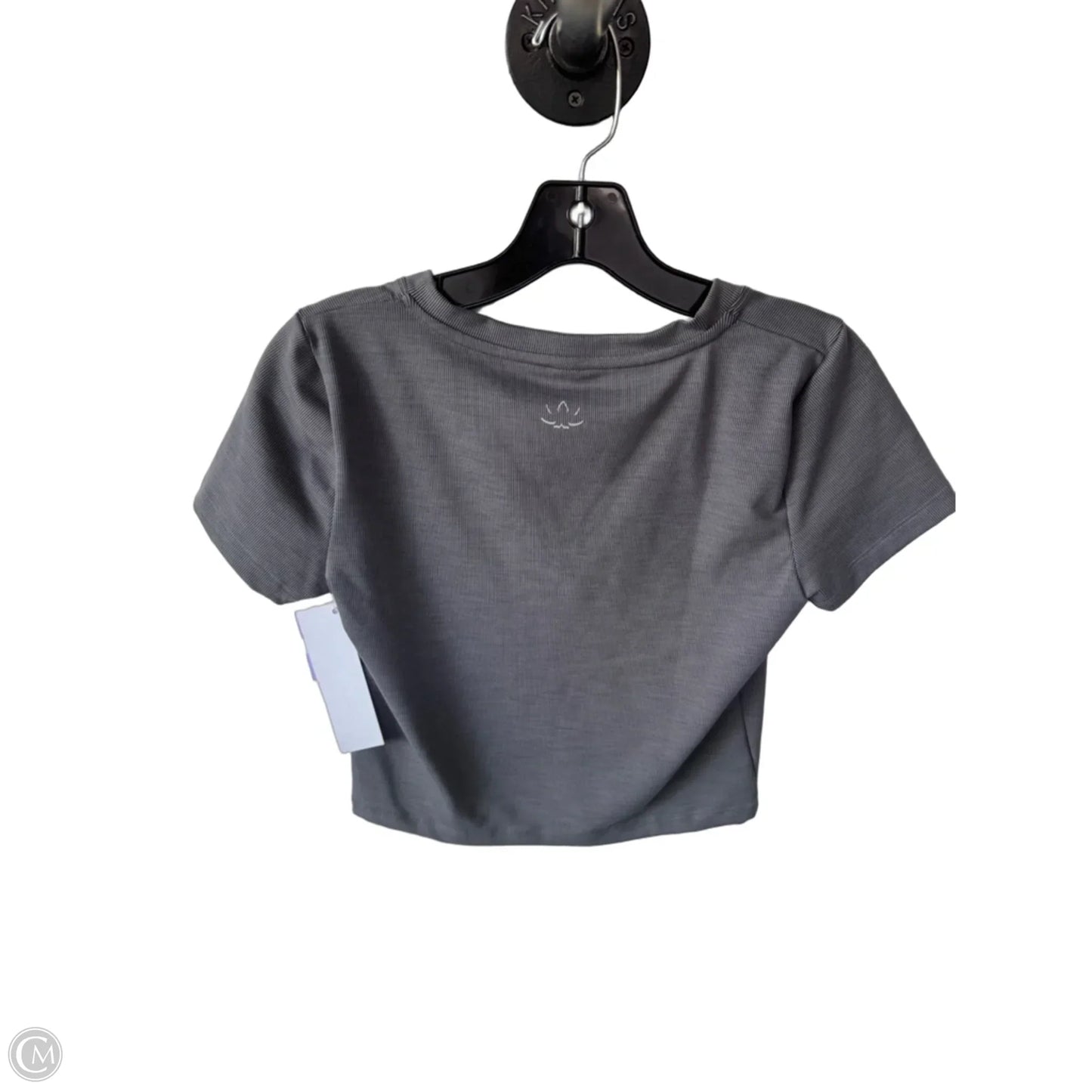 Athletic Top Short Sleeve By Beyond Yoga In Grey, Size: M