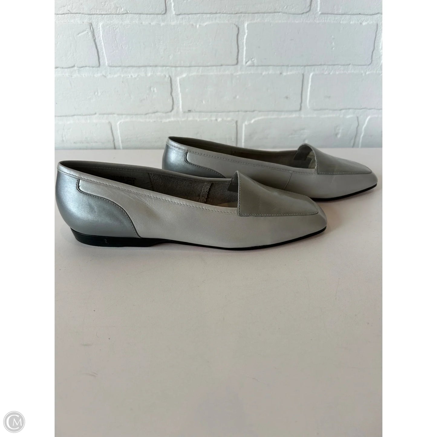 Shoes Flats By Enzo Angiolini In Grey, Size: 7