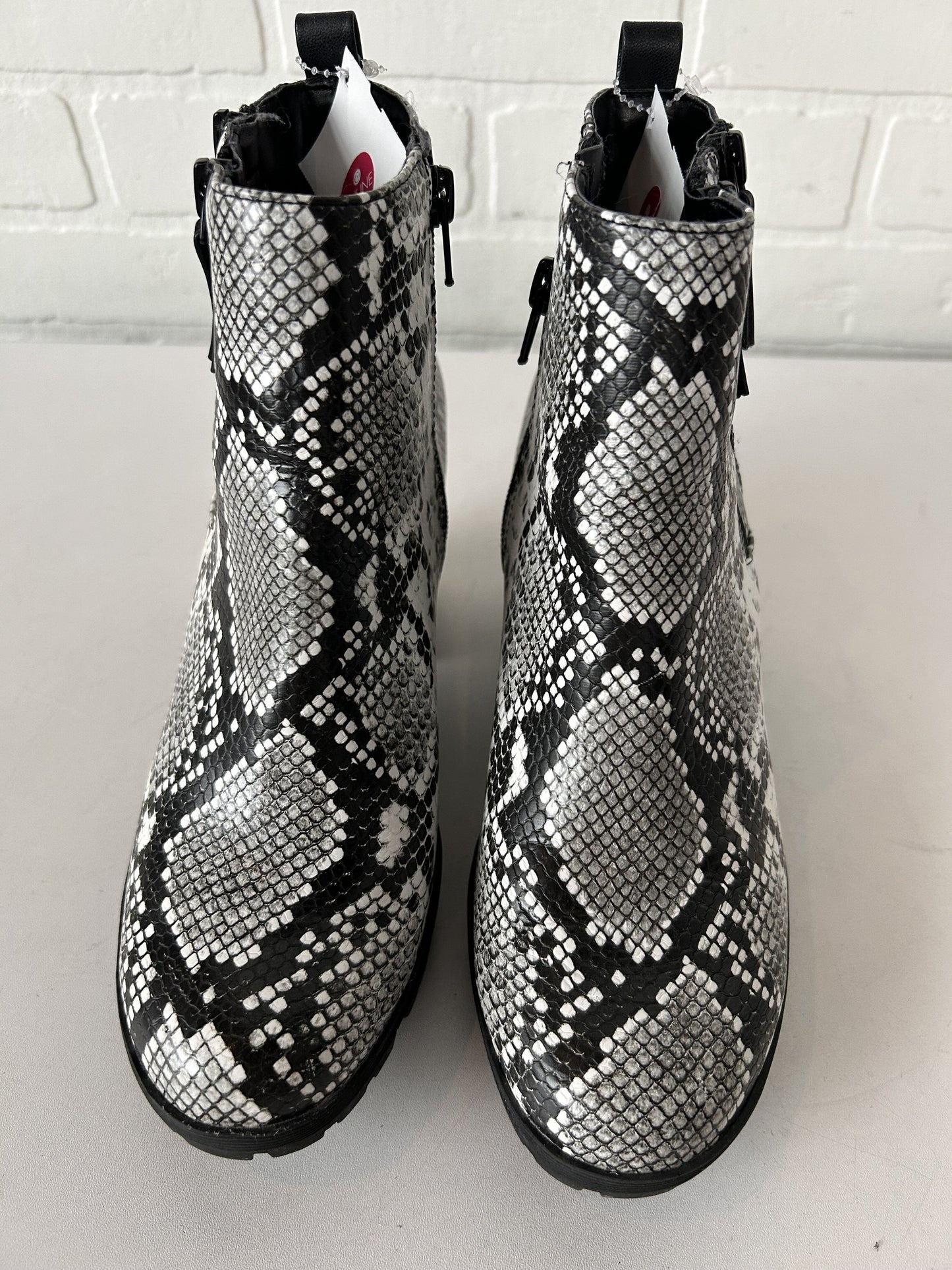Boots Ankle Heels By Mix No 6 Size: 7.5