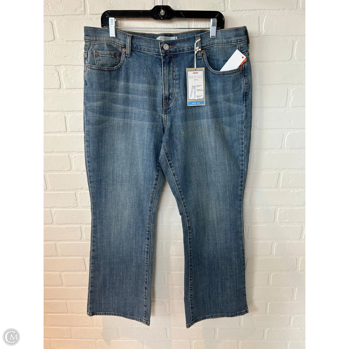 Jeans Boot Cut By Levis In Blue Denim, Size: 16