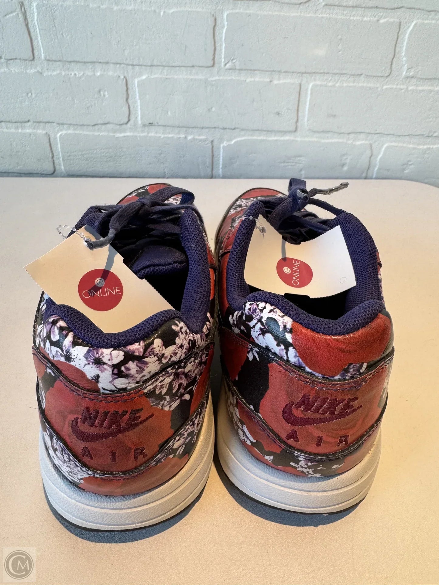Shoes Athletic By Nike In Purple & Red, Size: 6