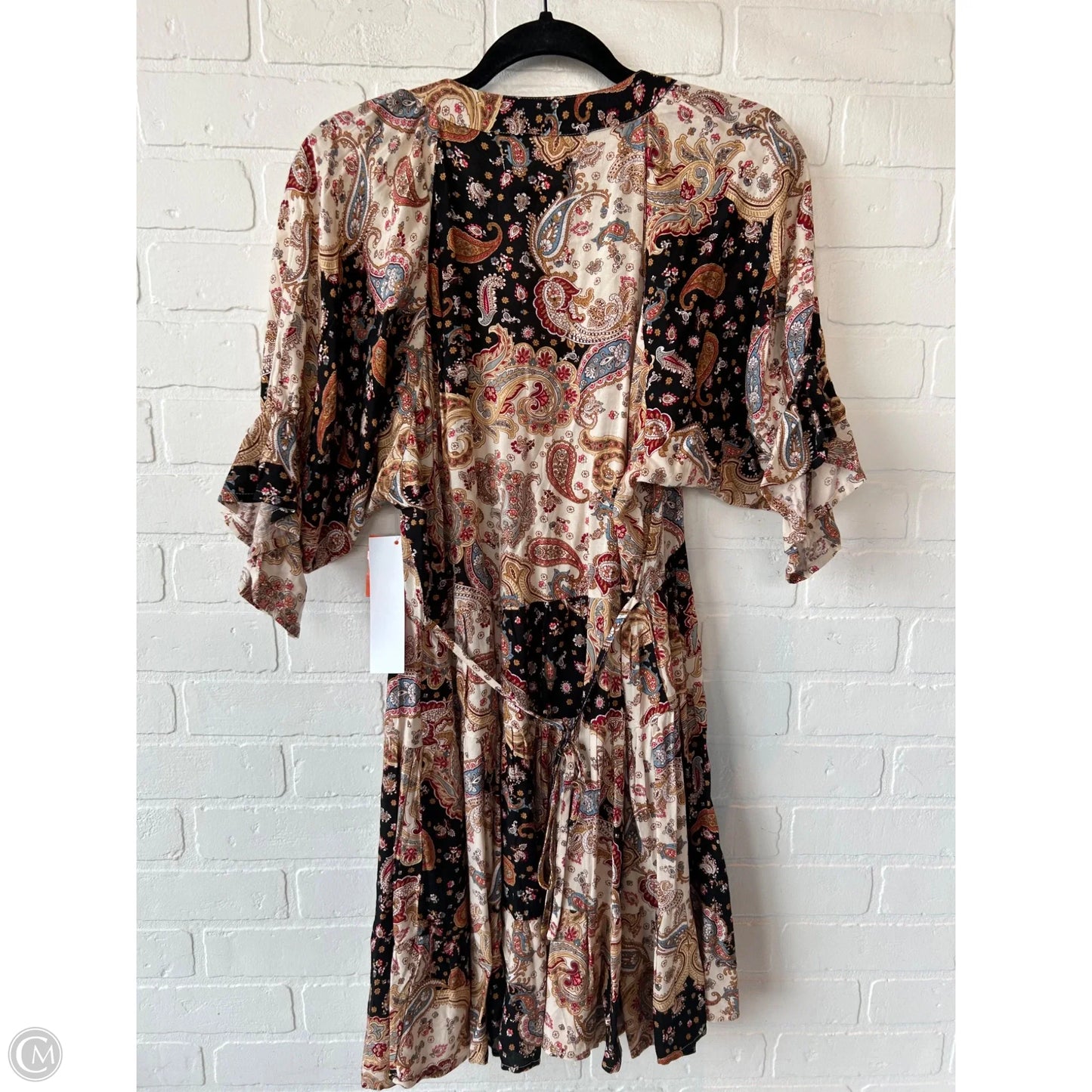 Dress Casual Short By bog collective In Black & Cream, Size: M
