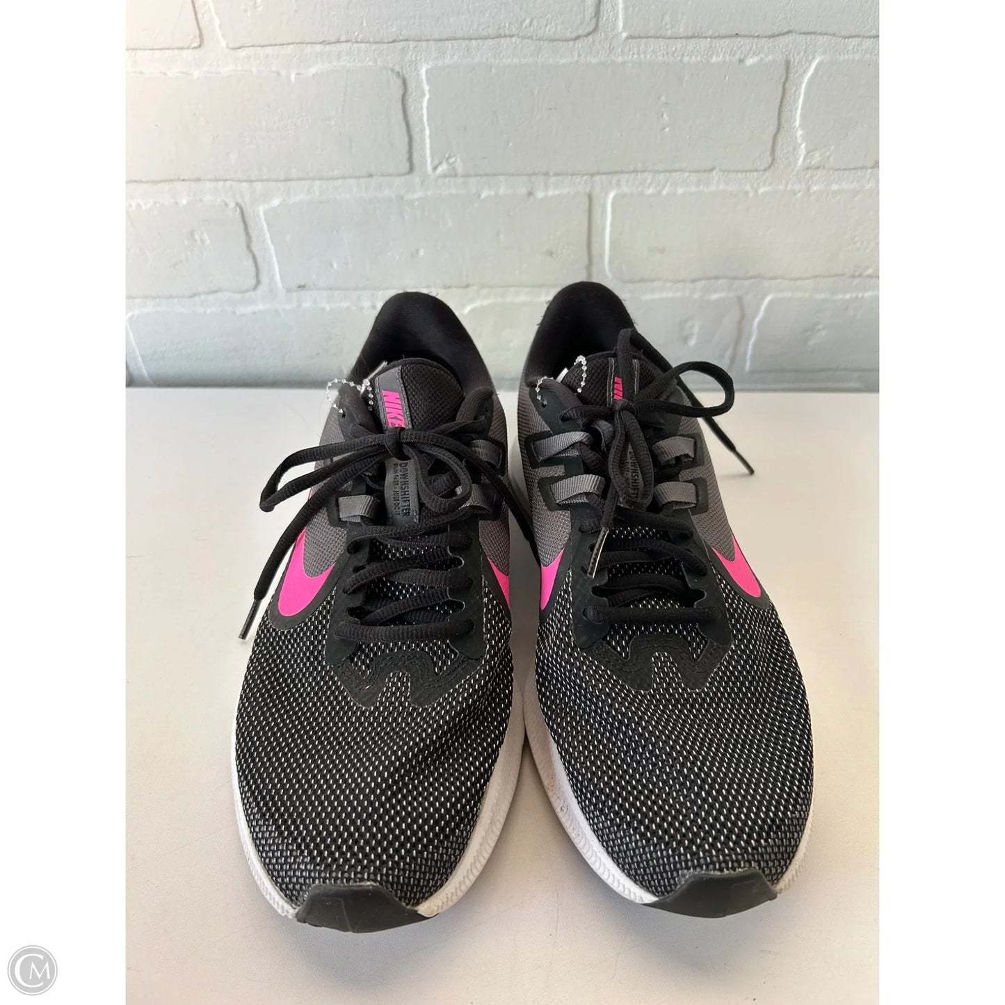 Shoes Athletic By Nike In Black & Pink, Size: 8.5