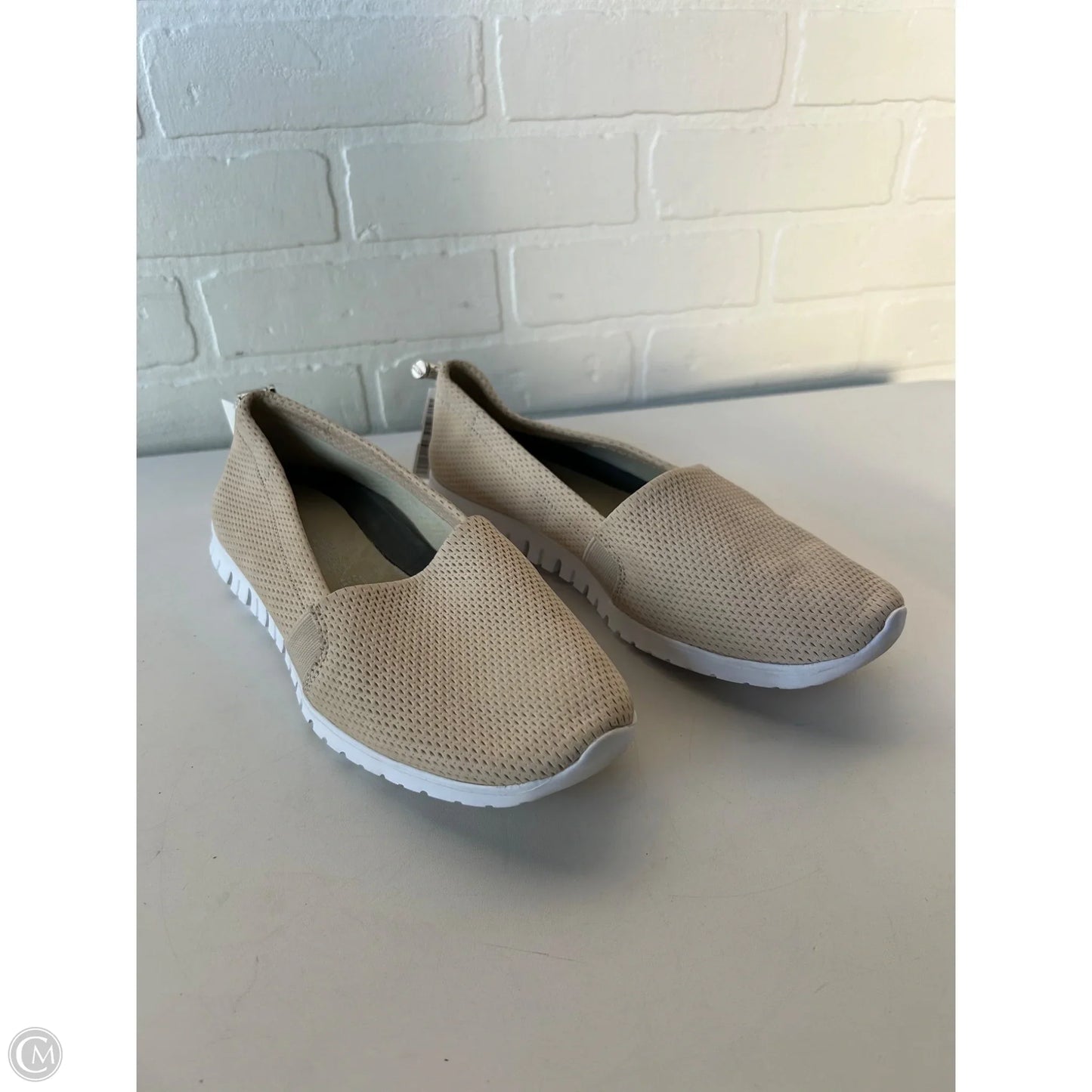 Shoes Flats By zerogrand In Beige, Size: 9.5