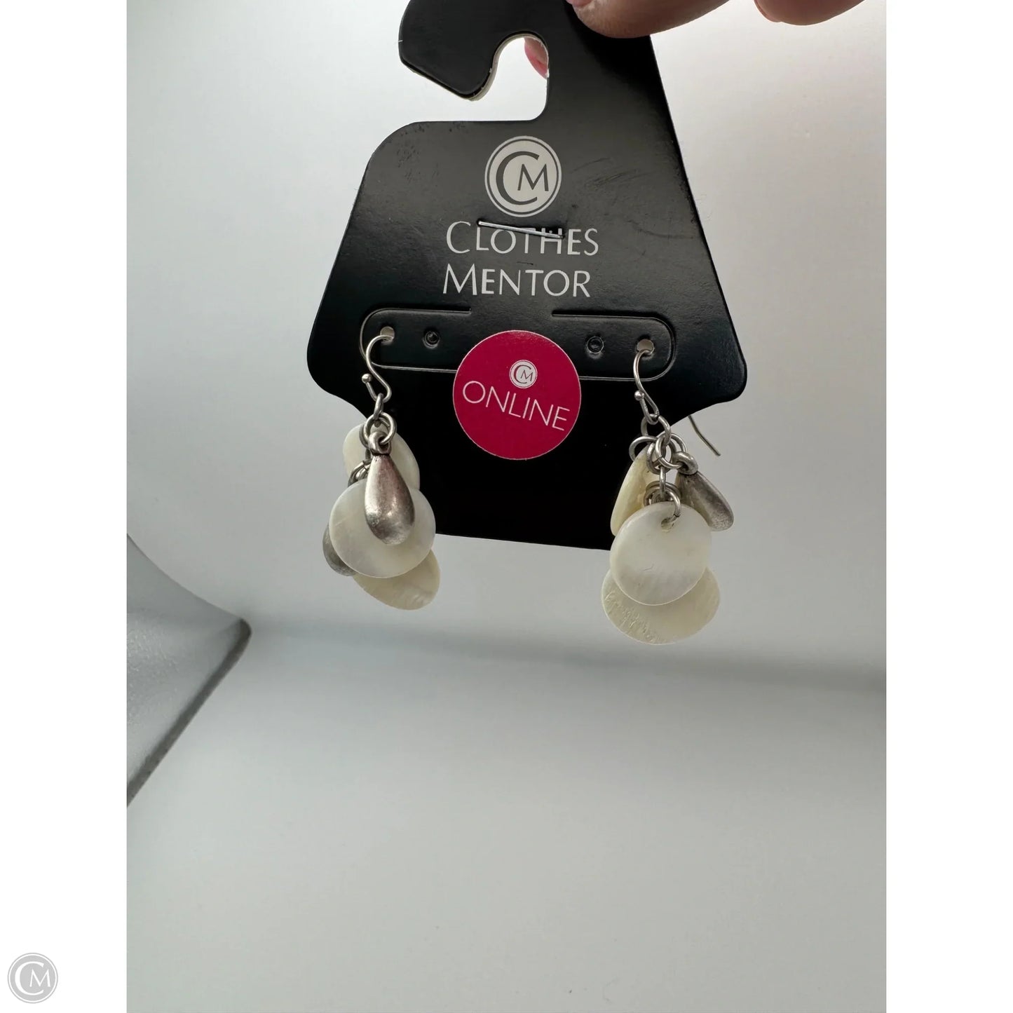 Earrings Dangle/drop By Clothes Mentor