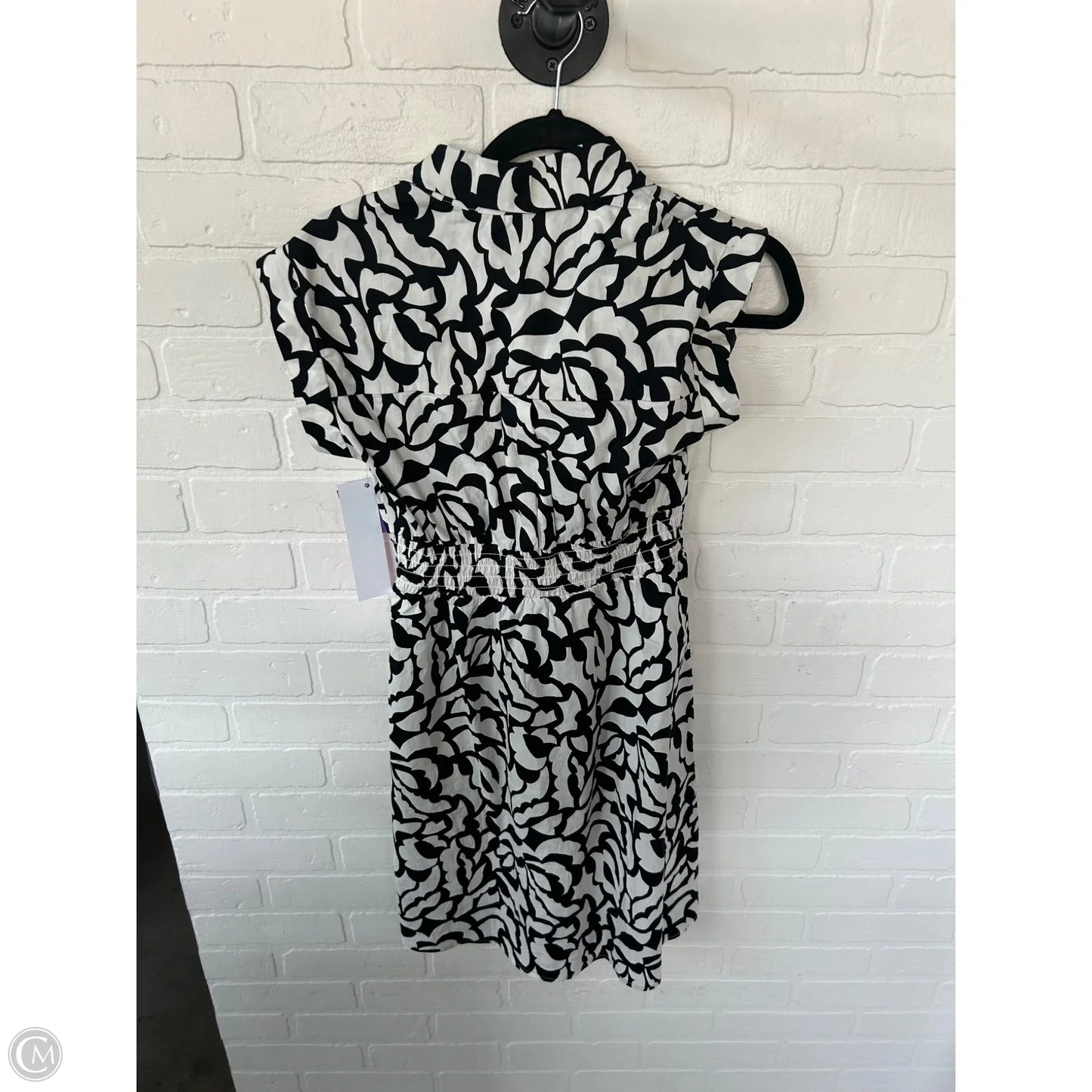 Dress Casual Short By Monteau In Black & White, Size: Xs
