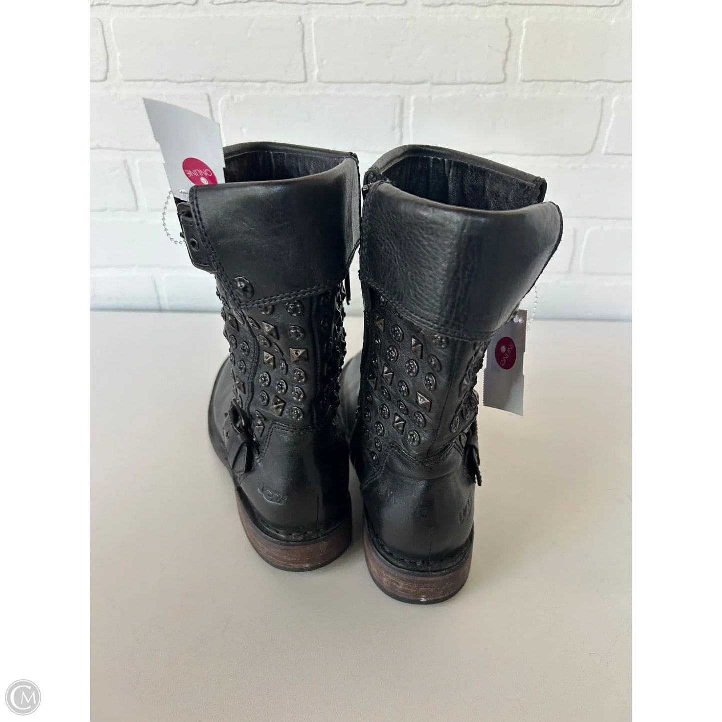 Boots Designer By Ugg In Black, Size: 6