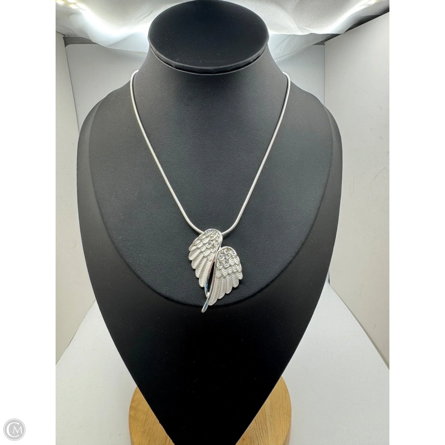 Necklace Charm By Clothes Mentor