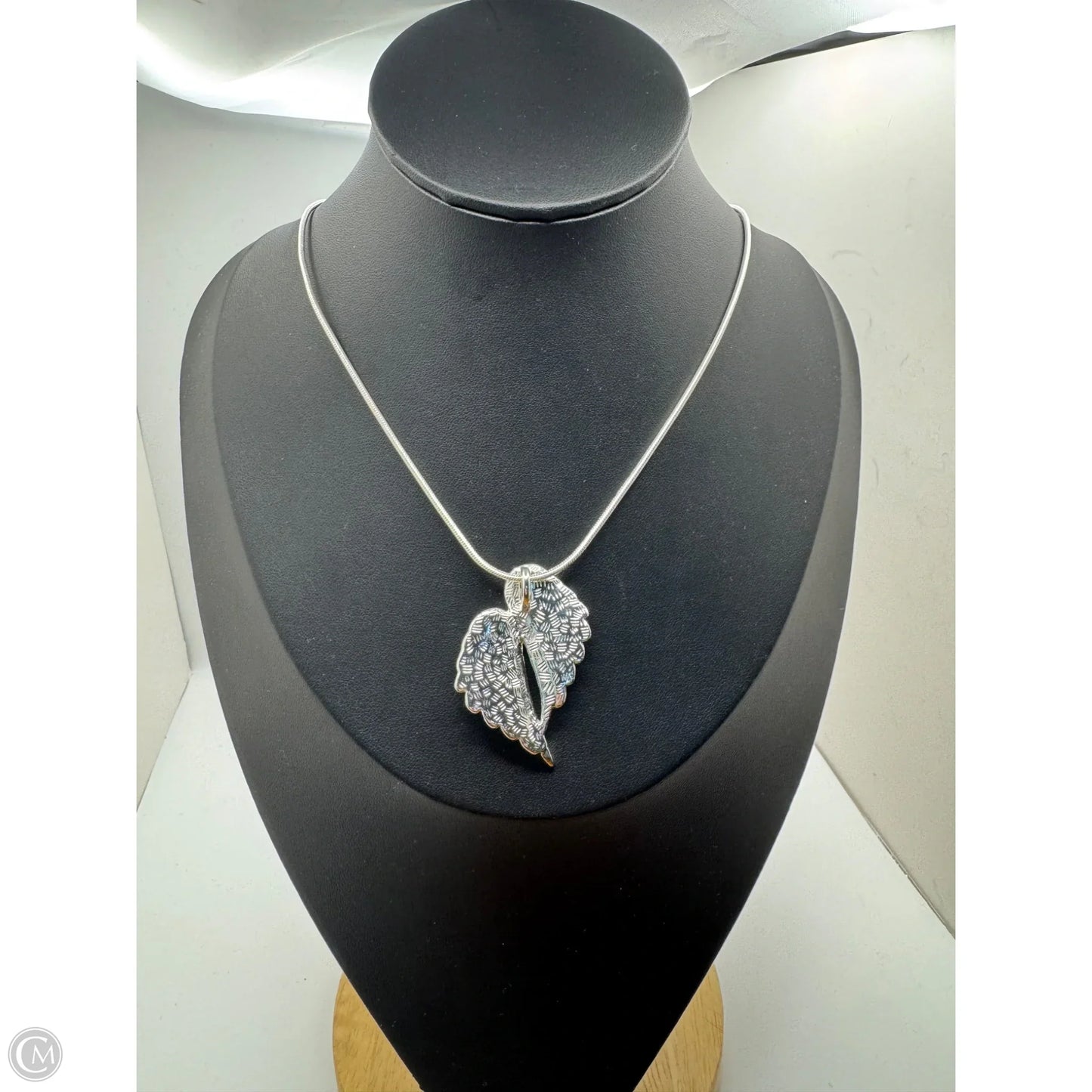 Necklace Charm By Clothes Mentor