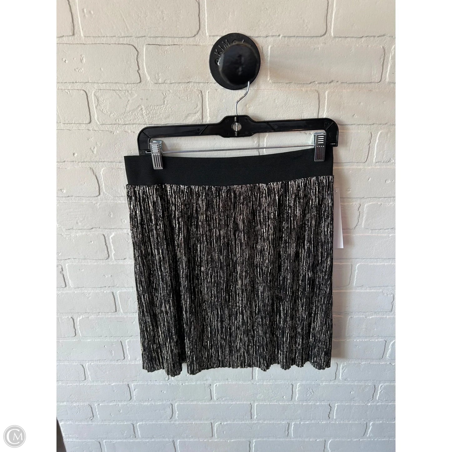 Skirt Mini & Short By Stella And Dot In Black & Gold, Size: 12