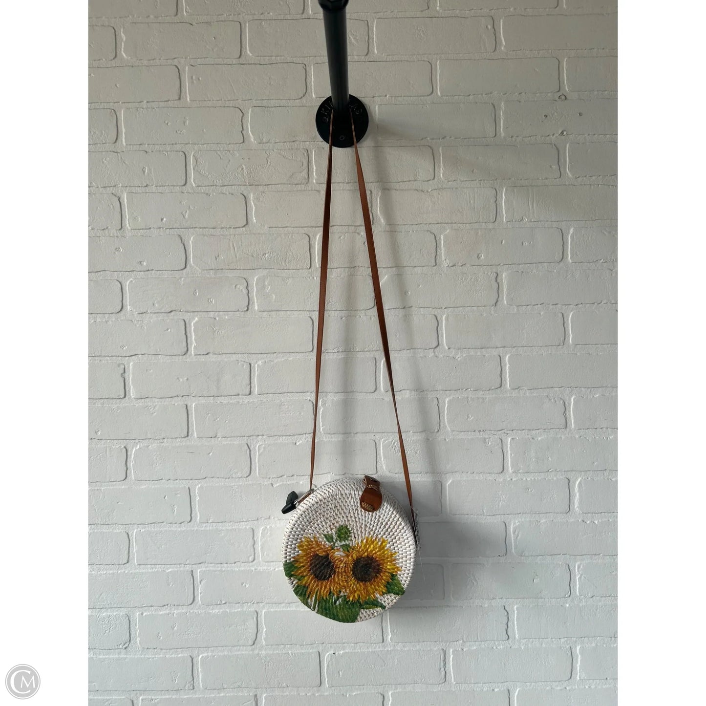 Crossbody By Clothes Mentor, Size: Small