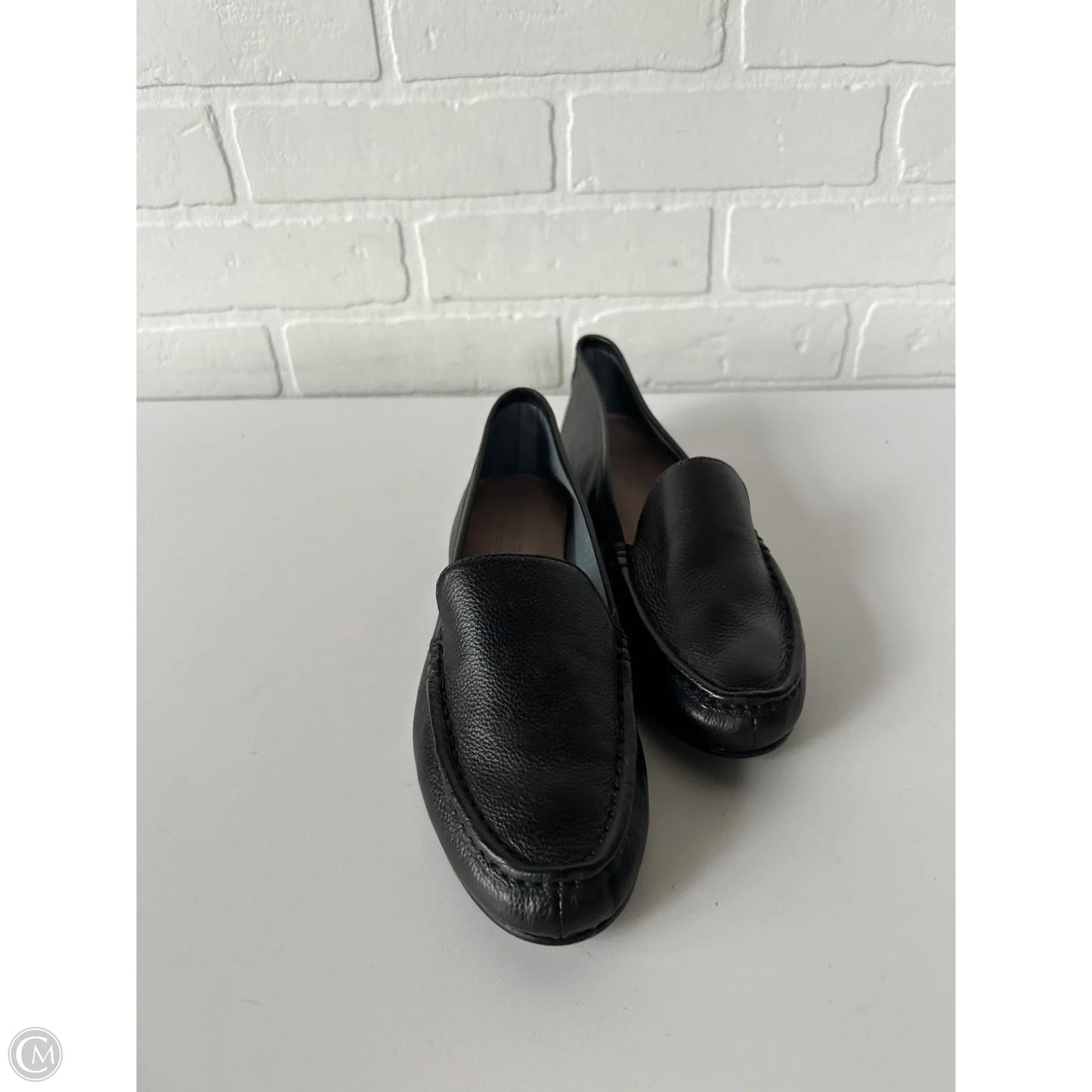 Shoes Flats By Taryn Rose In Black, Size: 6.5