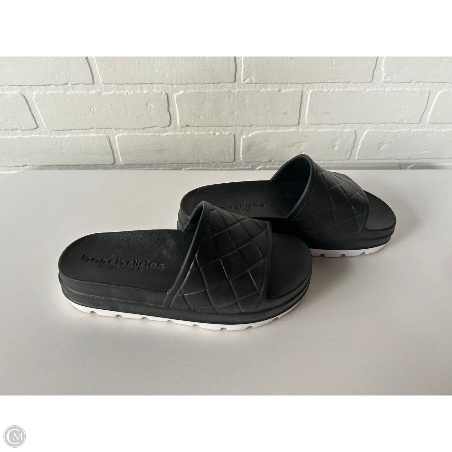Sandals Flats By J Slides In Black, Size: 7