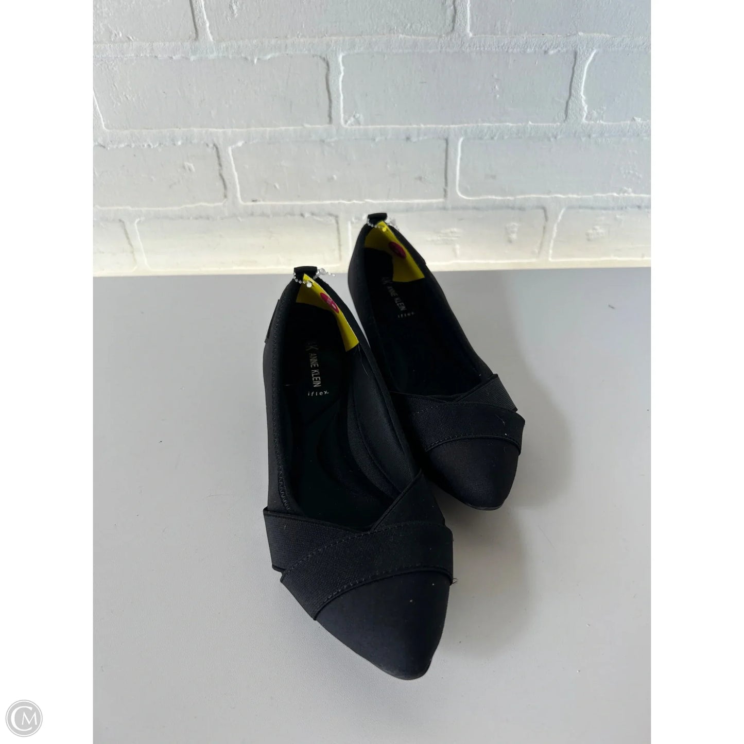 Shoes Flats By Anne Klein In Black, Size: 7
