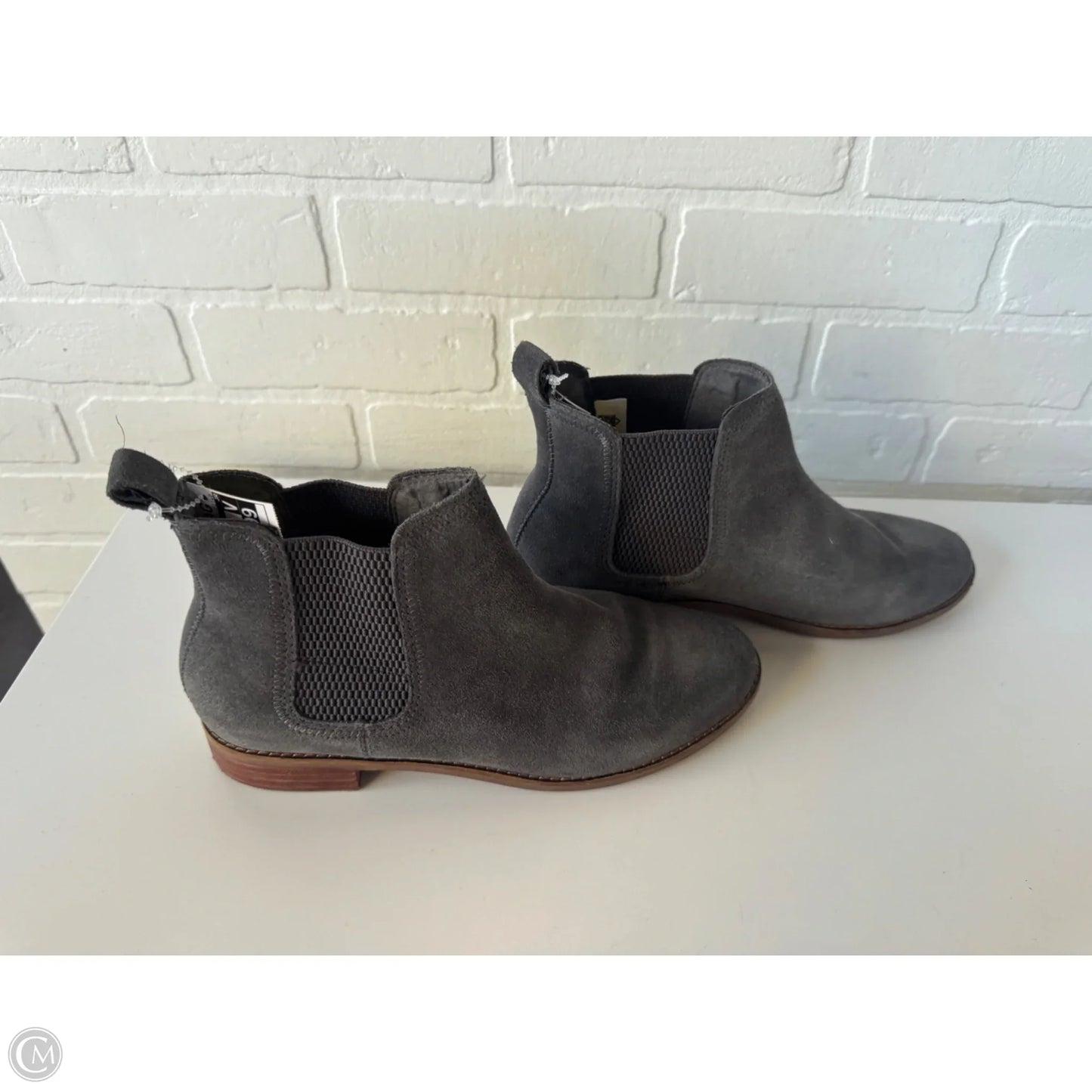 Boots Ankle Flats By Toms In Grey, Size: 8.5