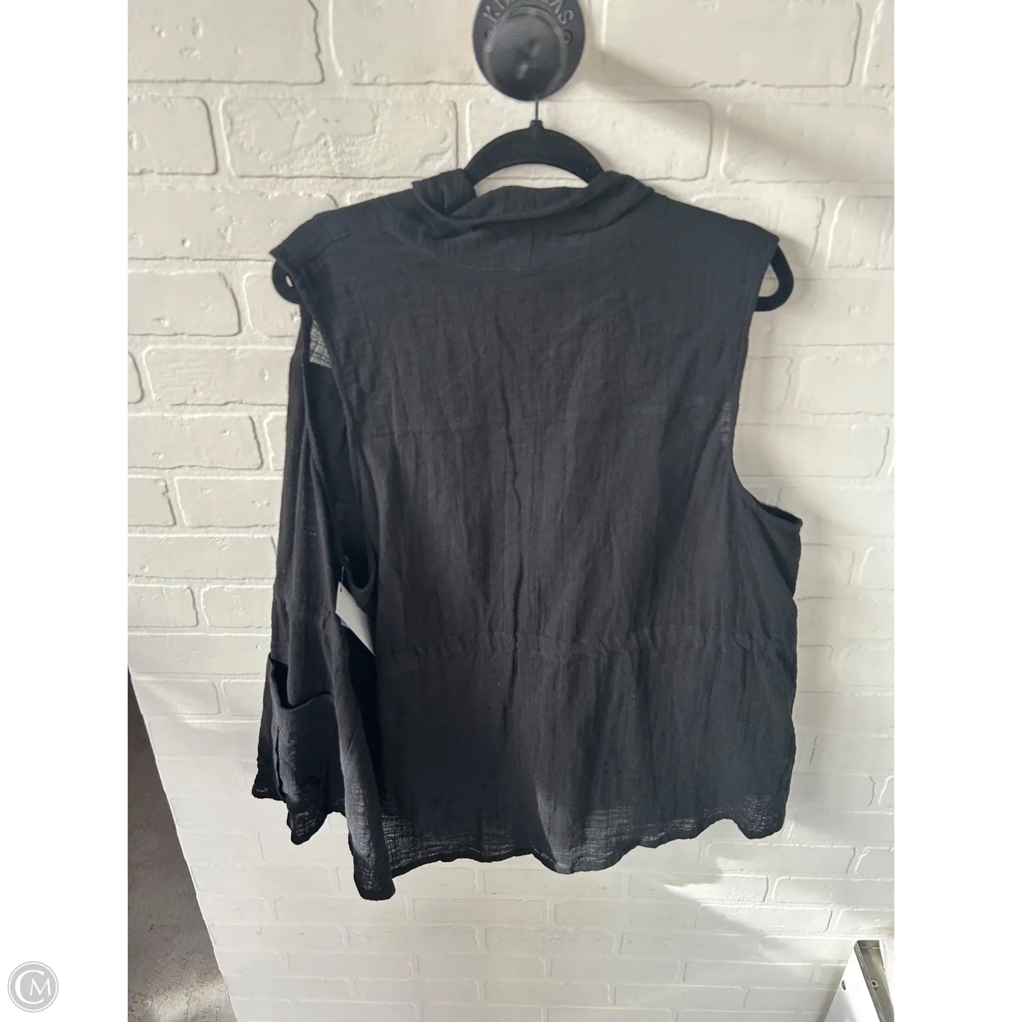 Vest Other By Torrid In Black, Size: 2x