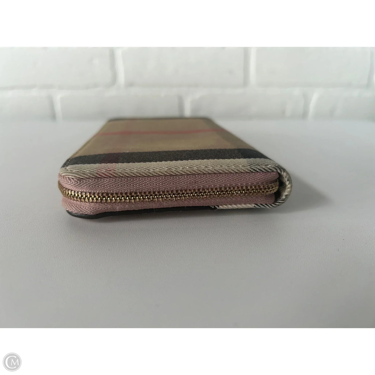 Wallet Luxury Designer By Burberry, Size: Medium