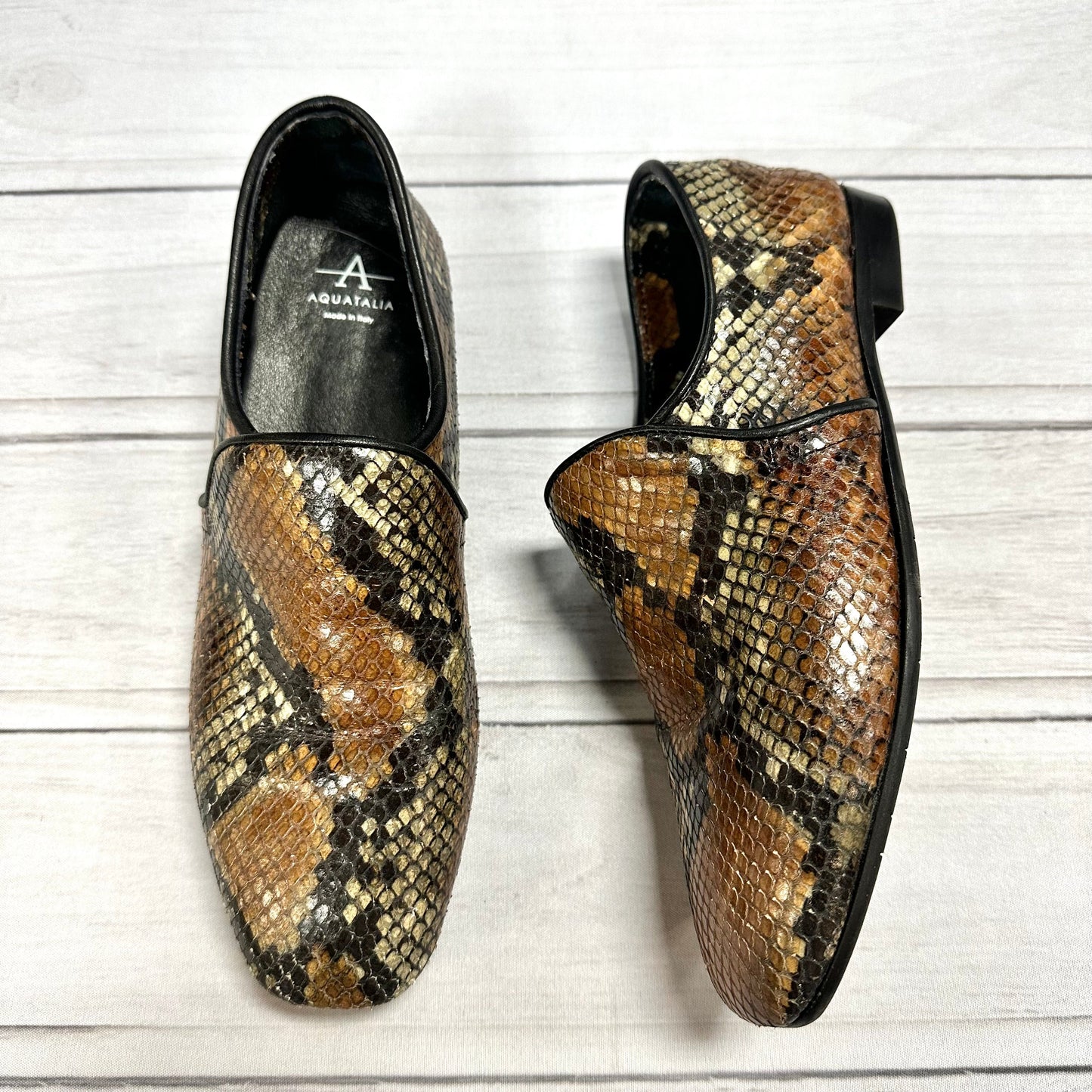 Shoes Designer By Aquatalia Size: 6.5