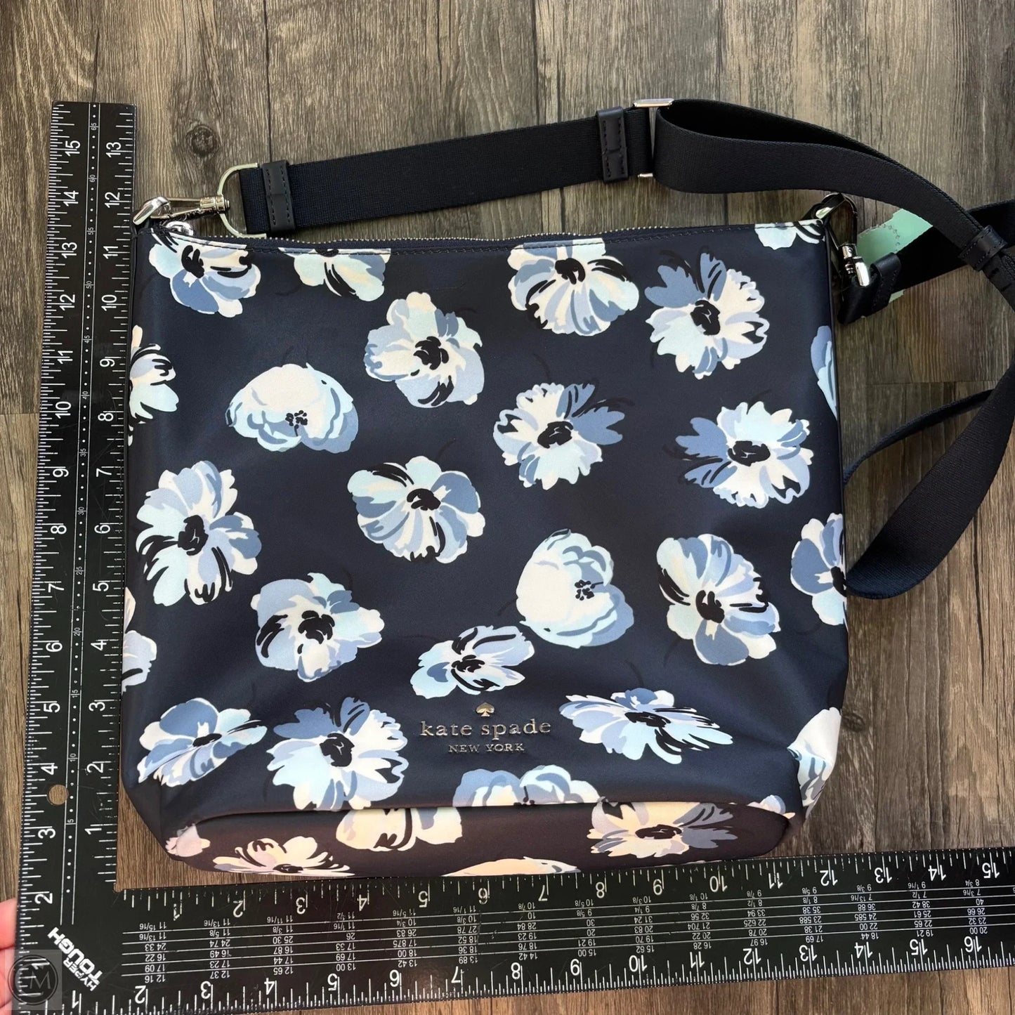 Crossbody Designer By Kate Spade, Size: Medium
