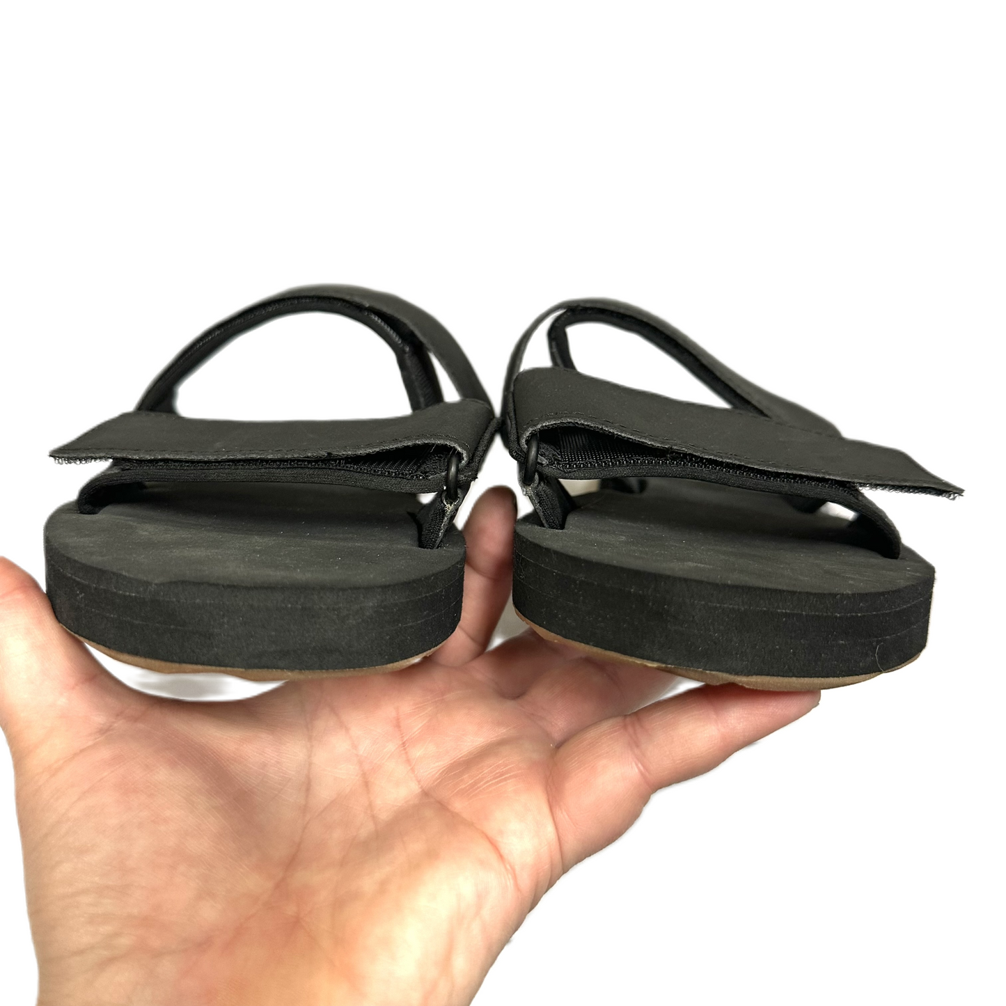 Sandals Flats By Vans Size: 7