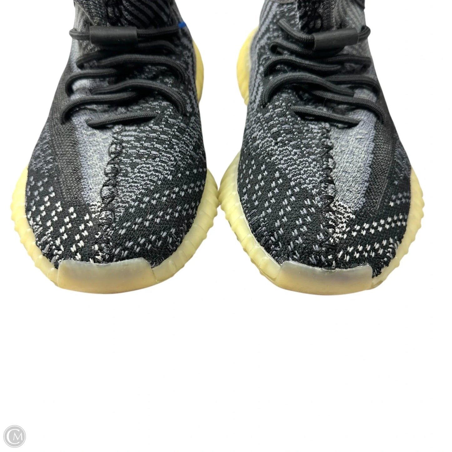 Shoes Luxury Designer By Yeezy In Black & Grey, Size: 7.5